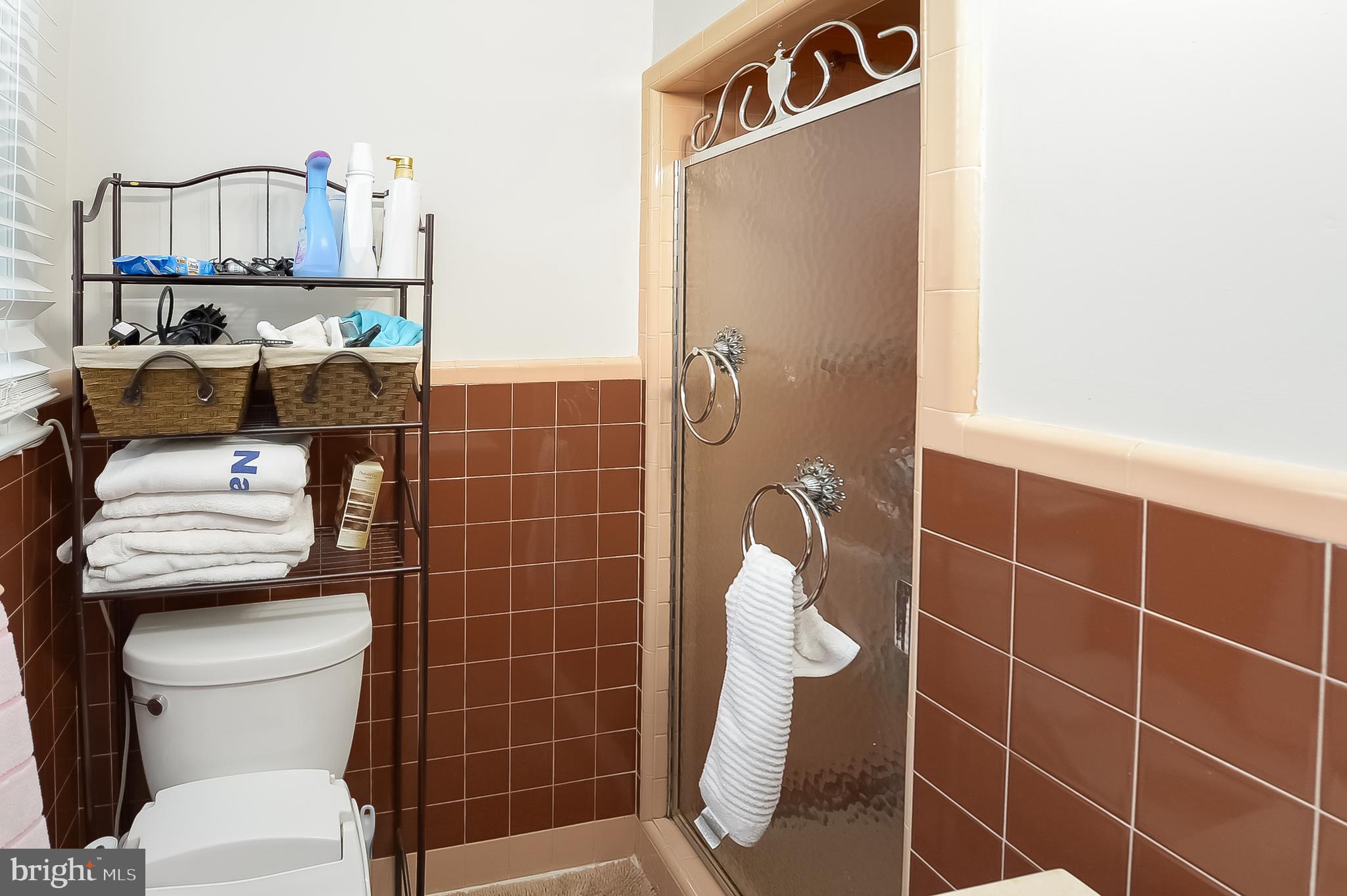 FOX CHASE - Residential