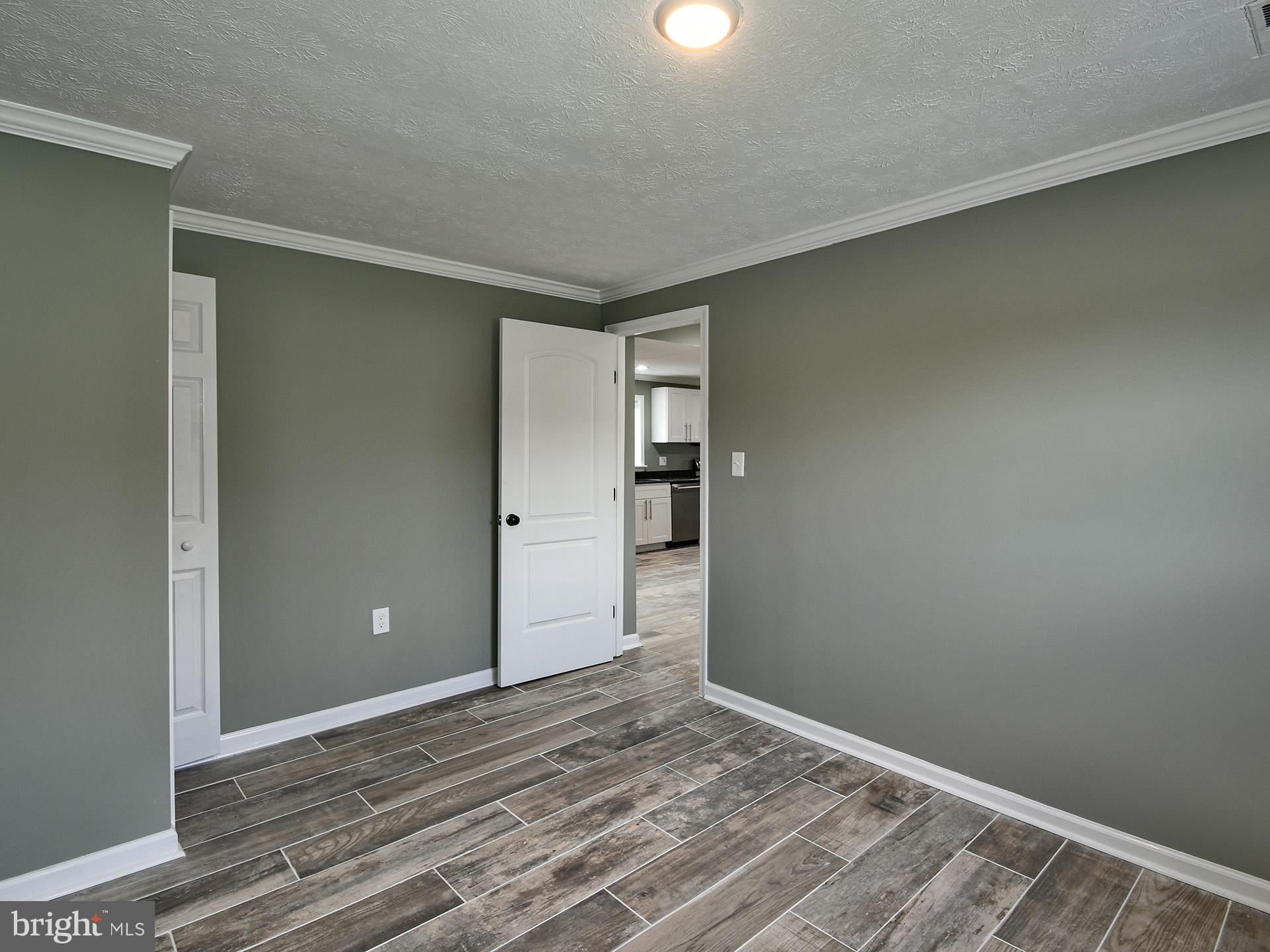 HARWOOD - Residential Lease