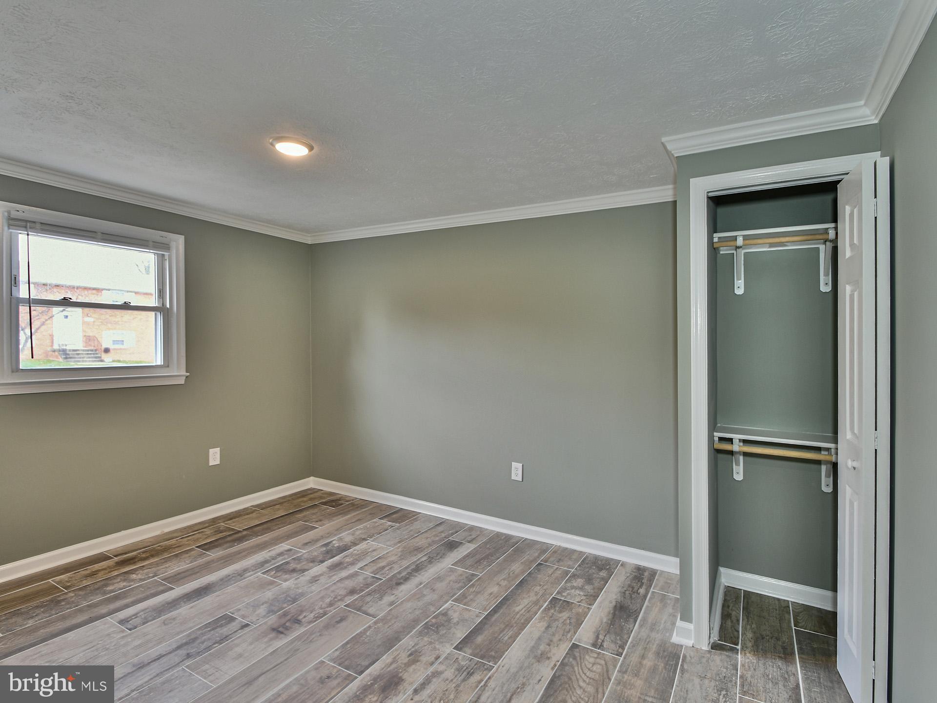 HARWOOD - Residential Lease