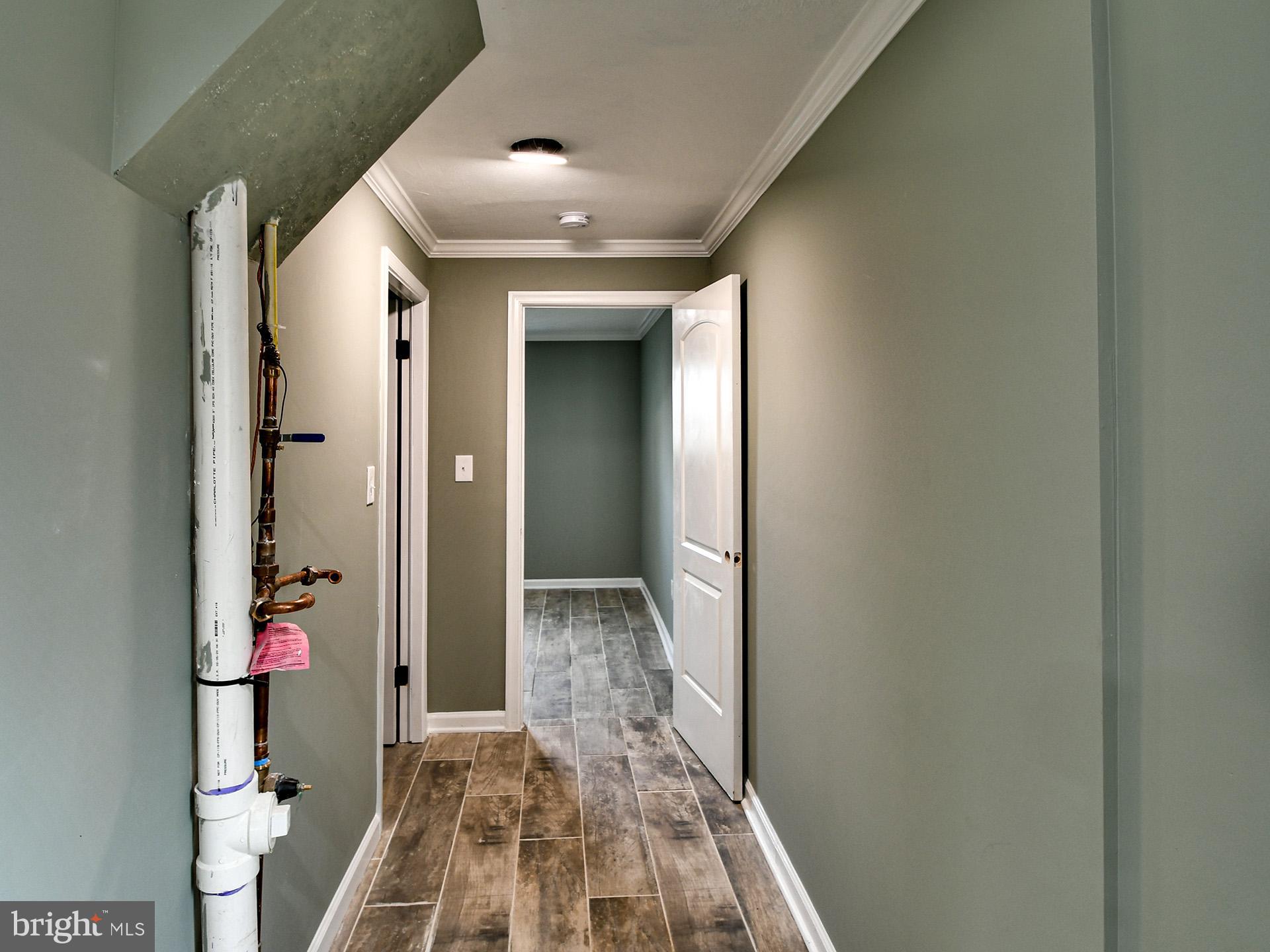 HARWOOD - Residential Lease