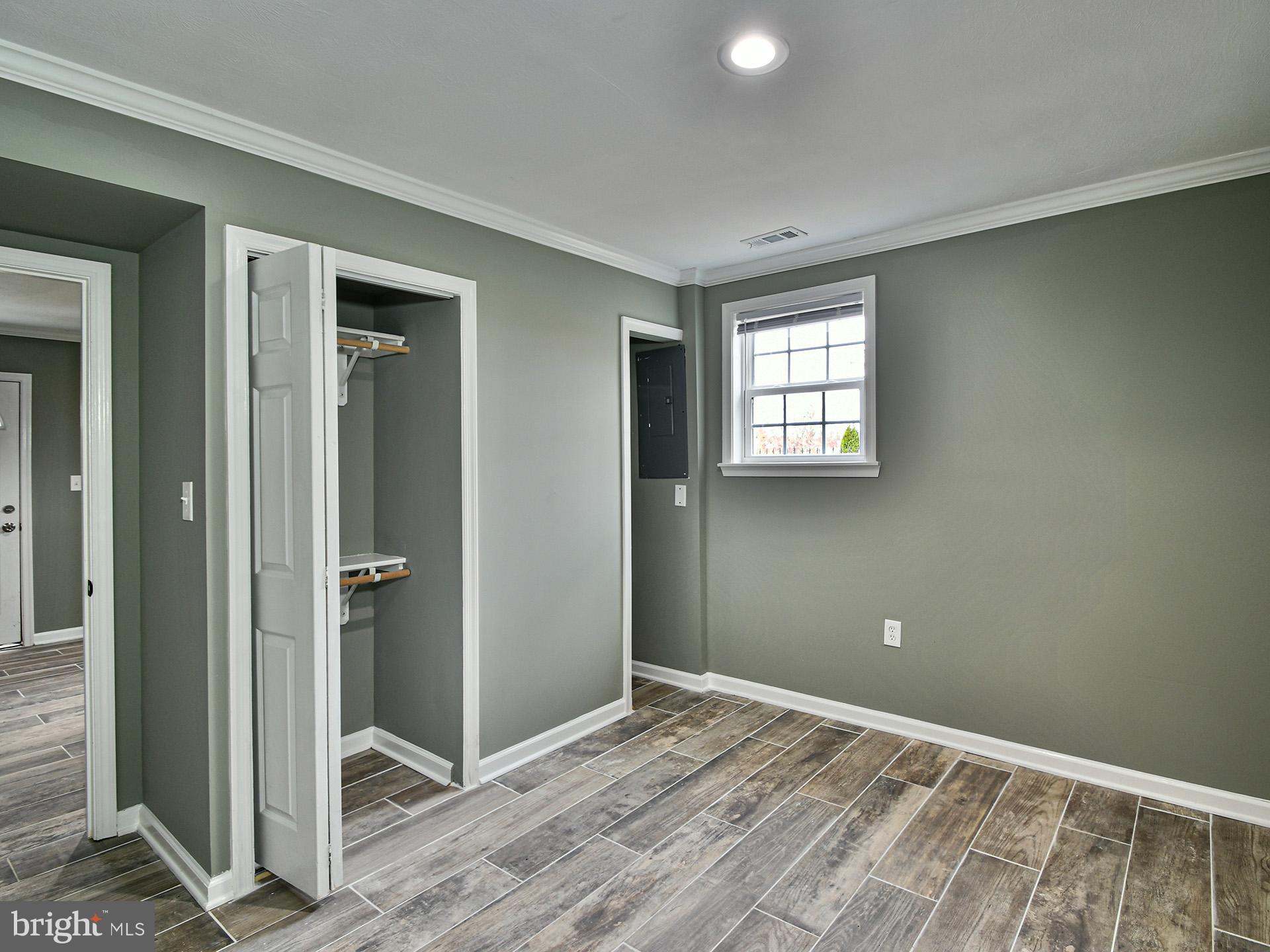 HARWOOD - Residential Lease