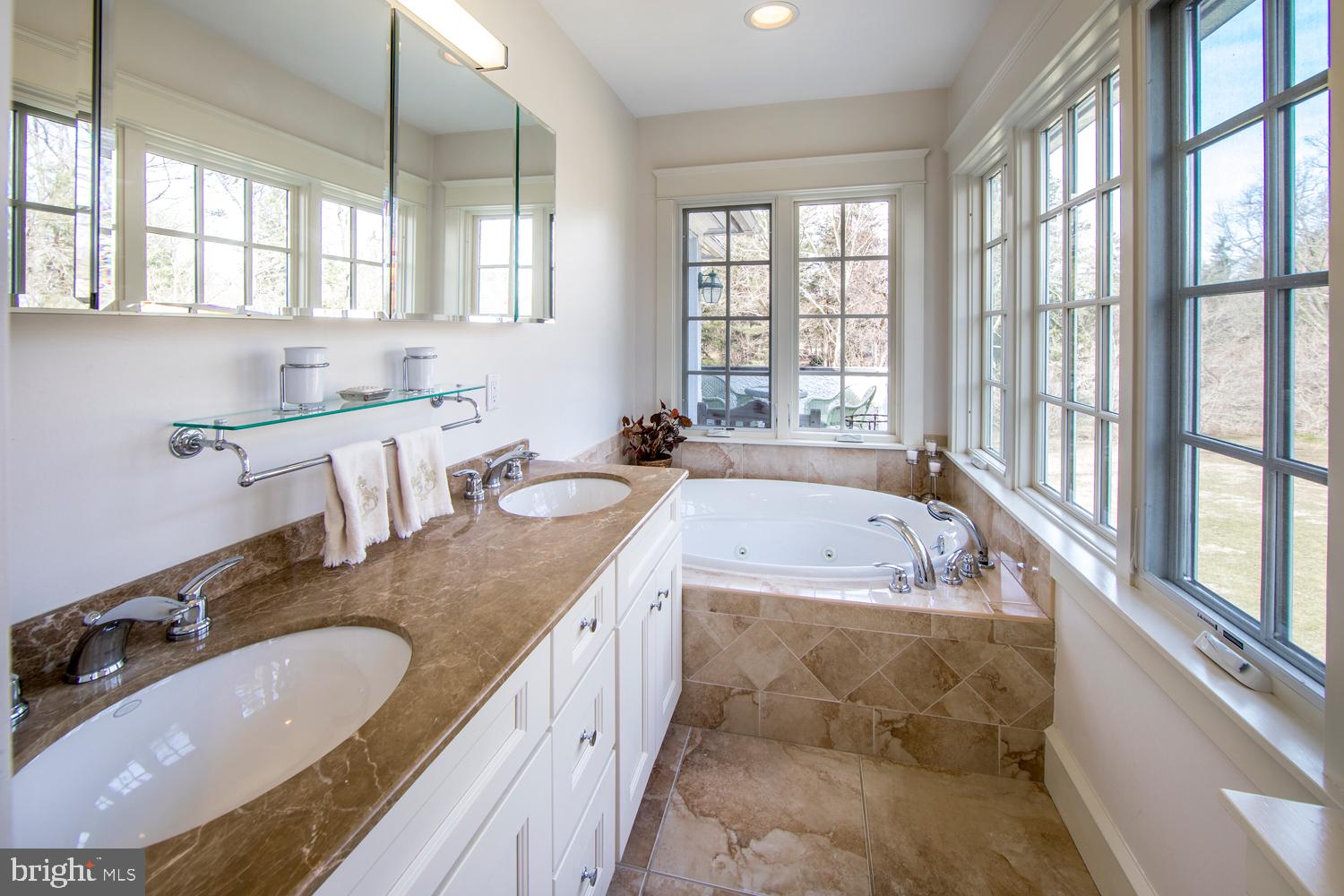 MERION GOLF MANOR - Residential