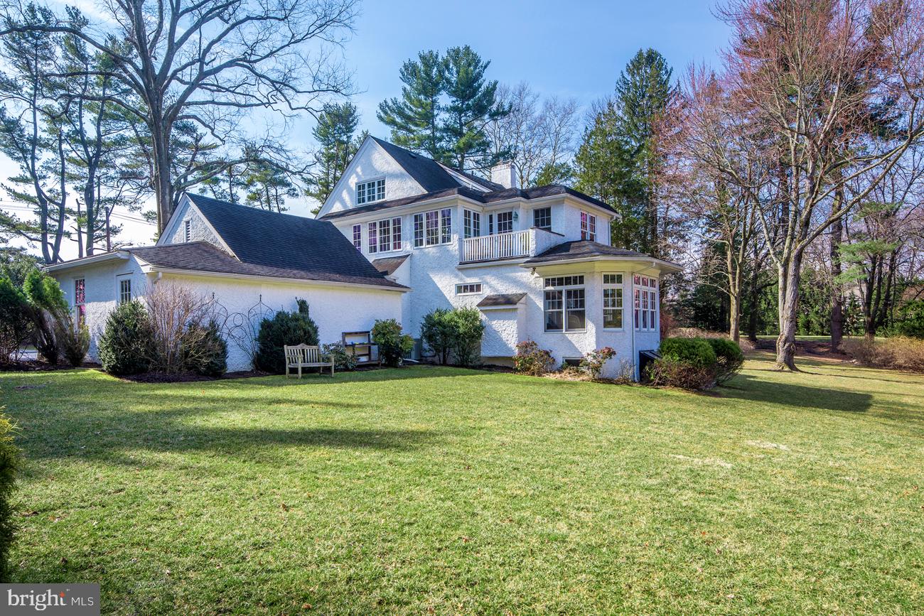 MERION GOLF MANOR - Residential