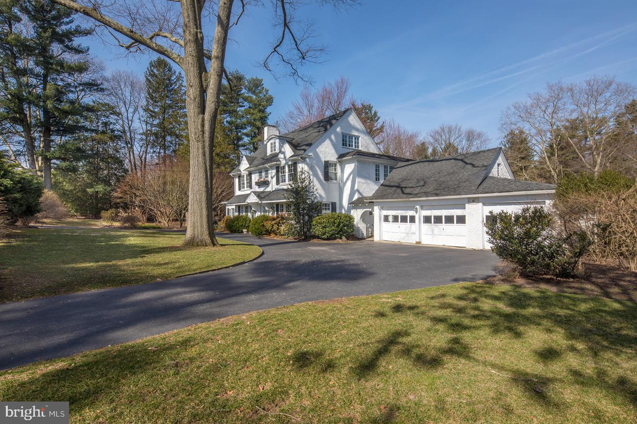 MERION GOLF MANOR - Residential