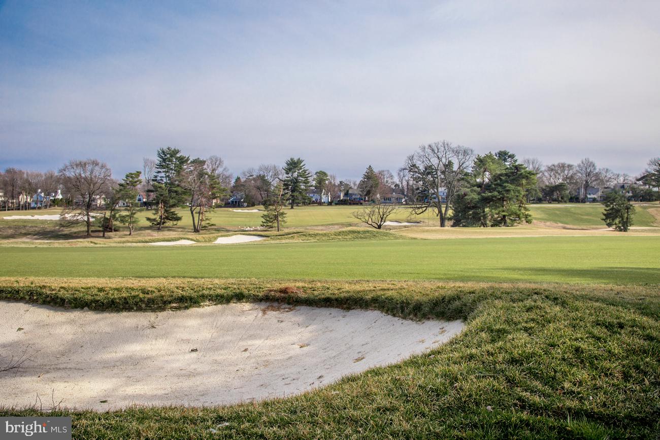 MERION GOLF MANOR - Residential