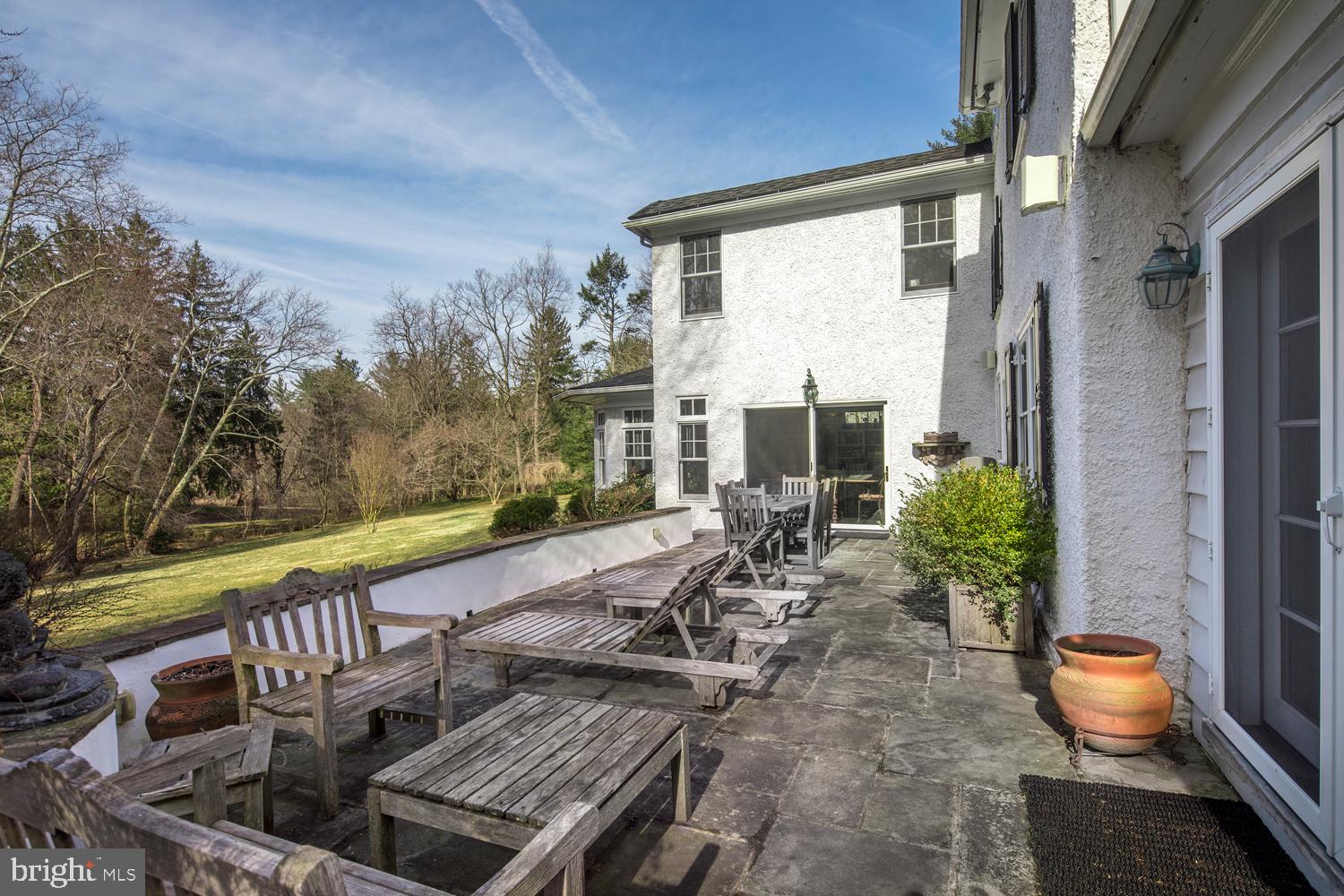 MERION GOLF MANOR - Residential