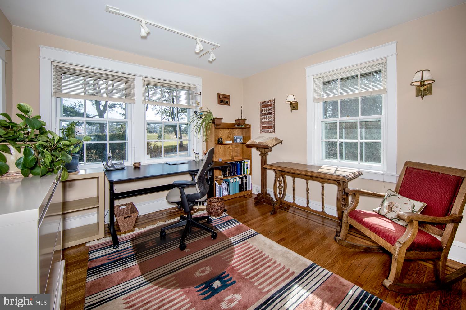 MERION GOLF MANOR - Residential