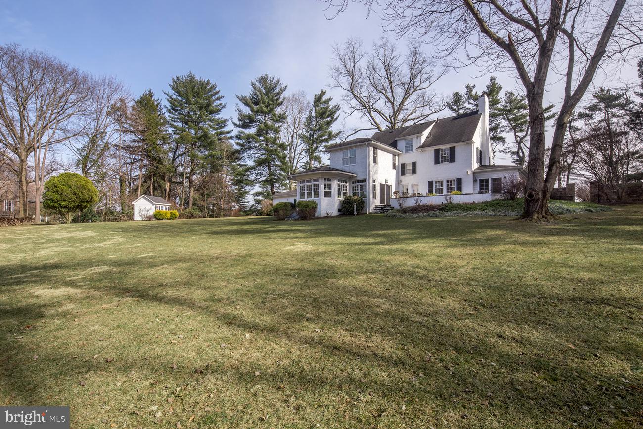 MERION GOLF MANOR - Residential