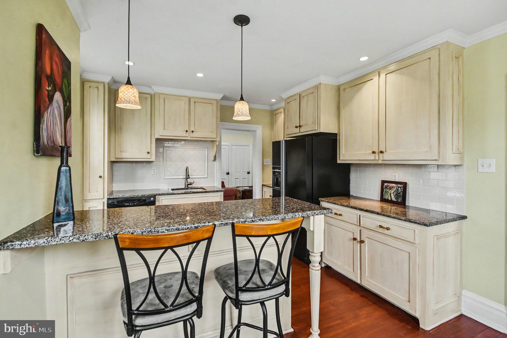 CHESTNUT GROVE - Residential