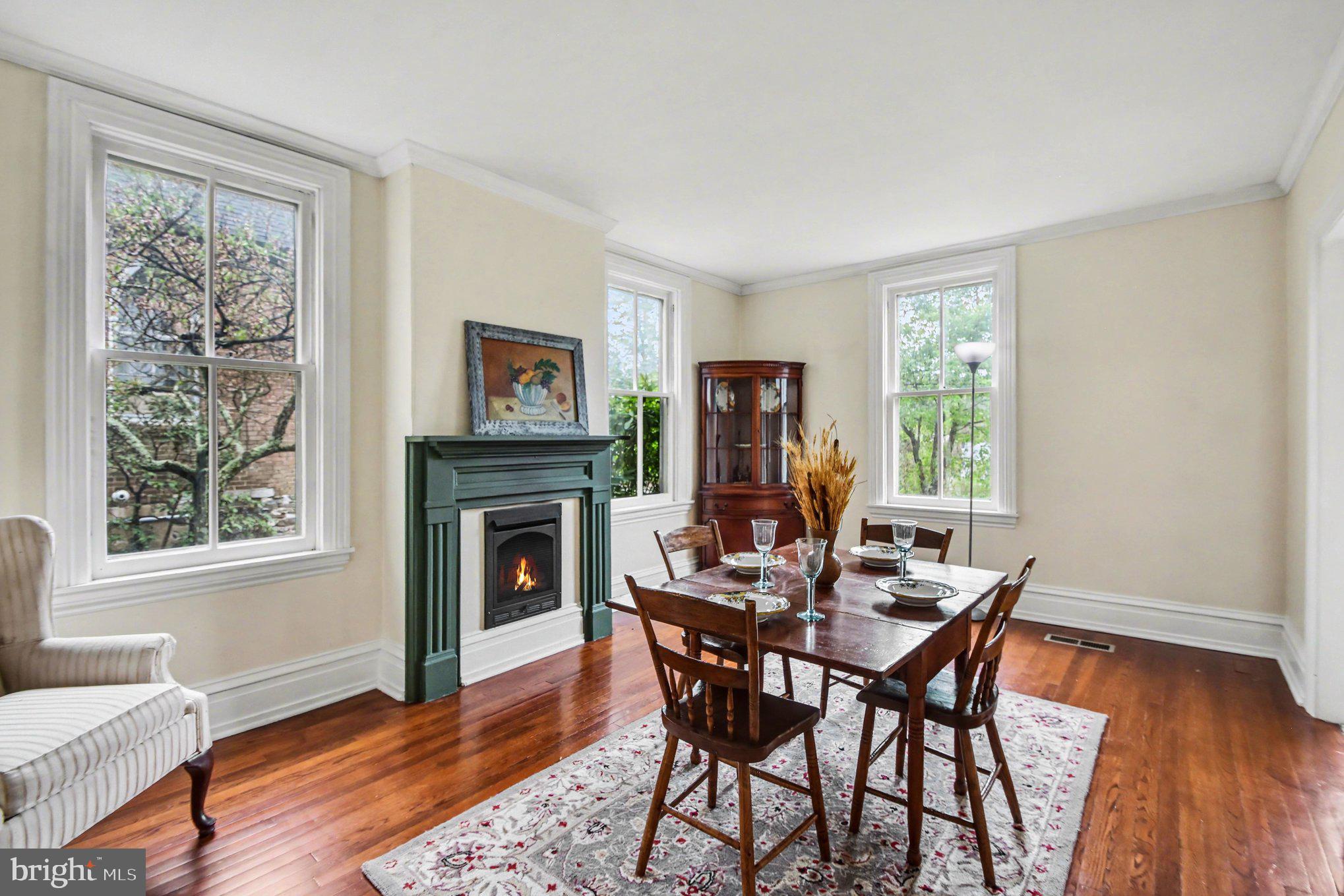 CHESTNUT GROVE - Residential