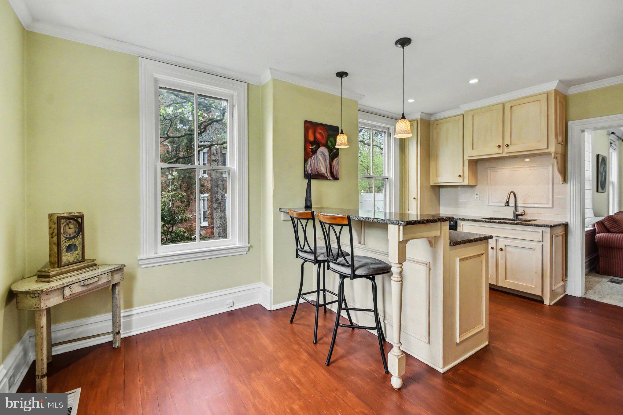 CHESTNUT GROVE - Residential