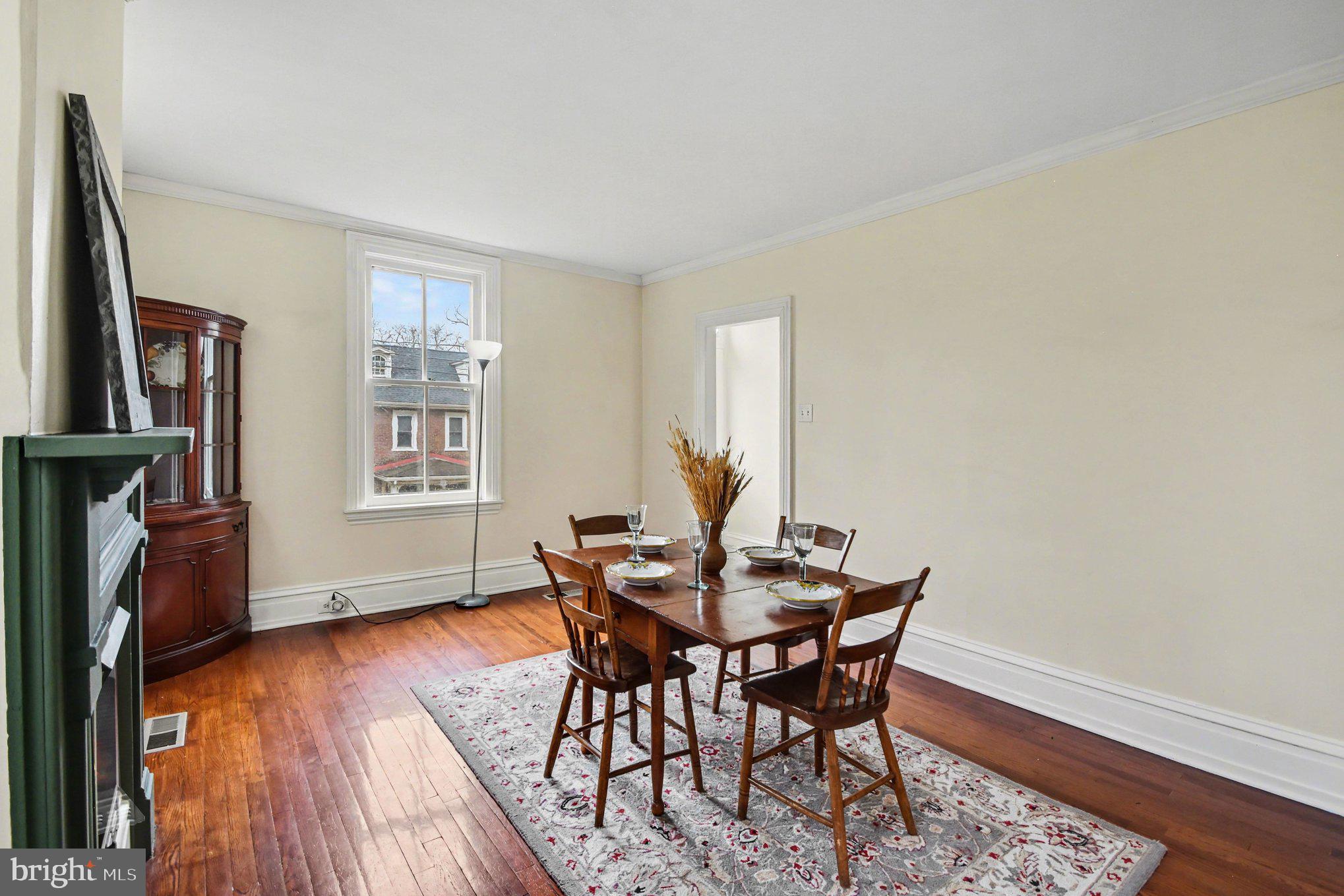 CHESTNUT GROVE - Residential