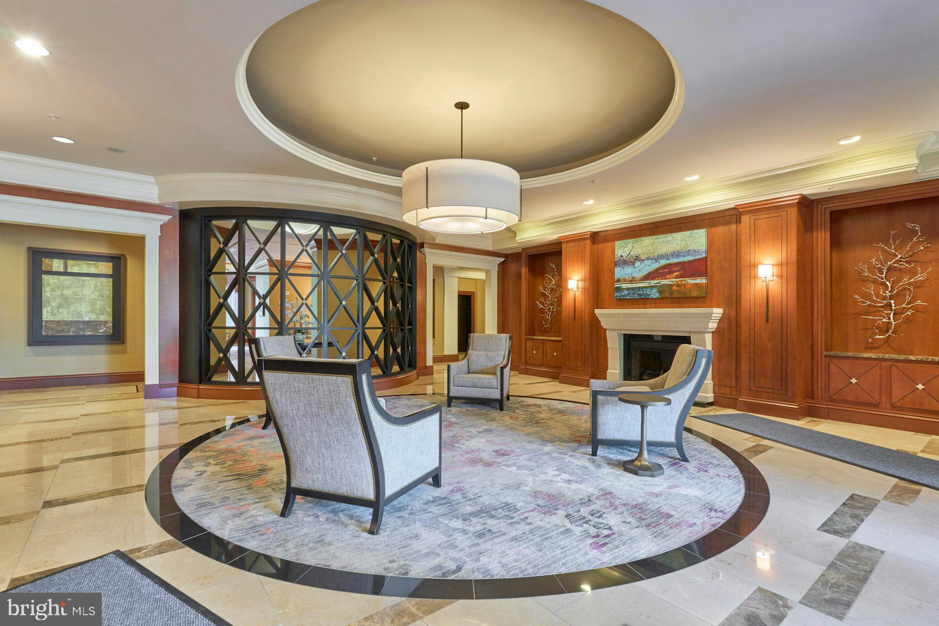 ONE PARK CREST - Residential