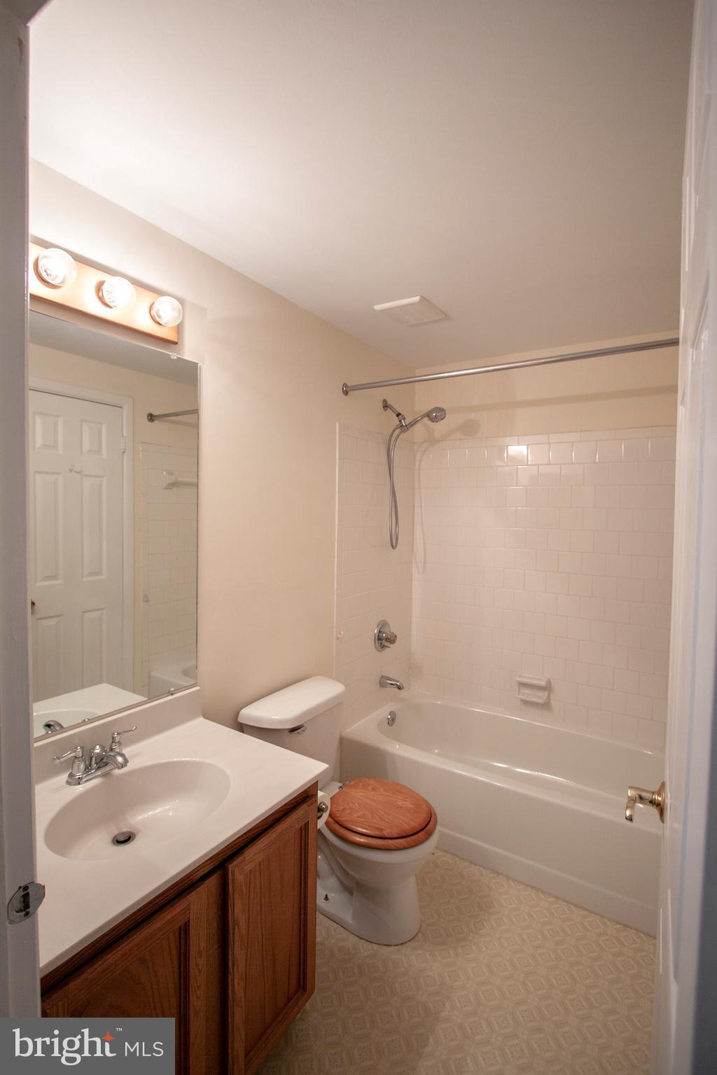 HILLSDALE - Residential