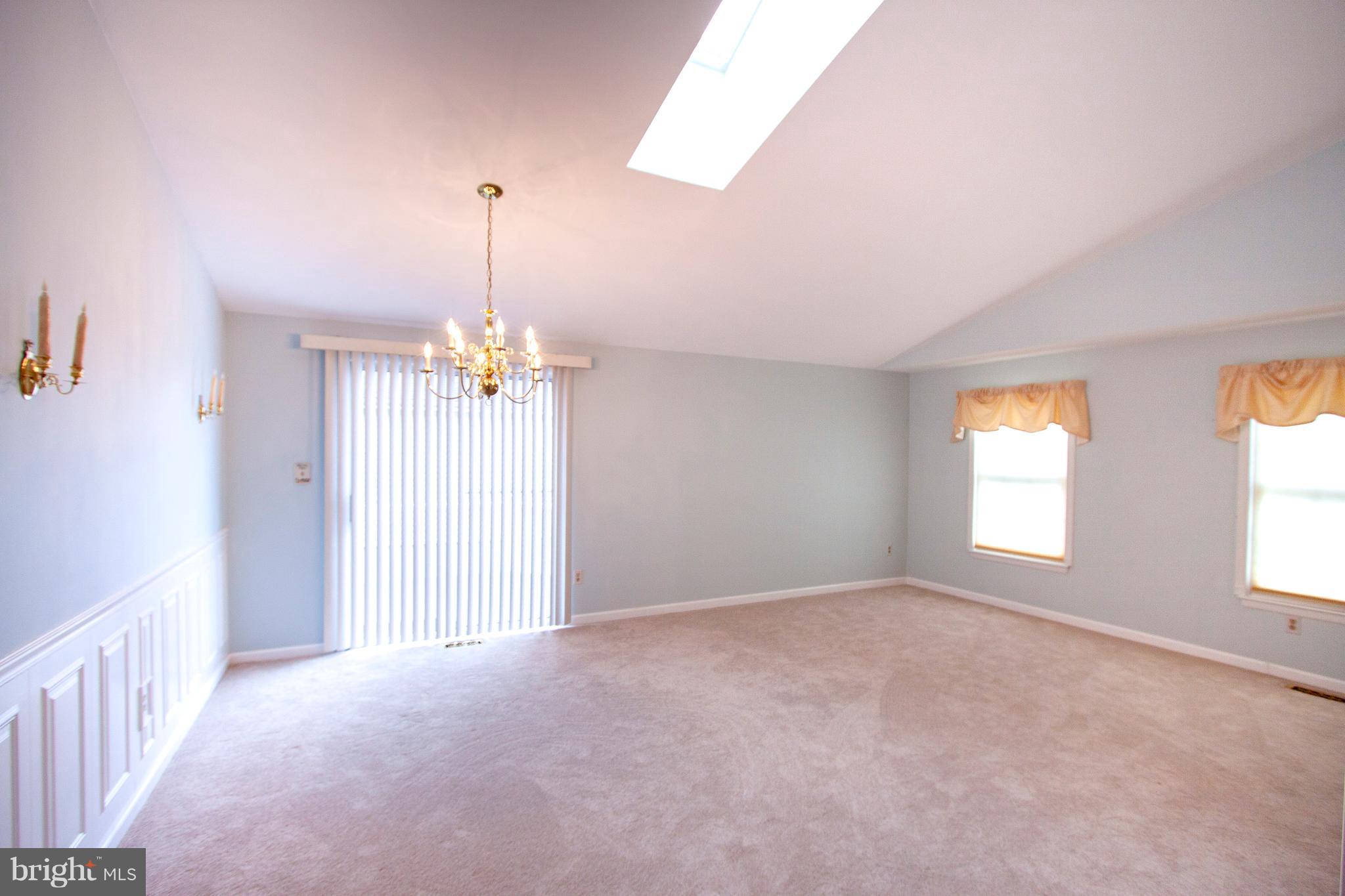 HILLSDALE - Residential