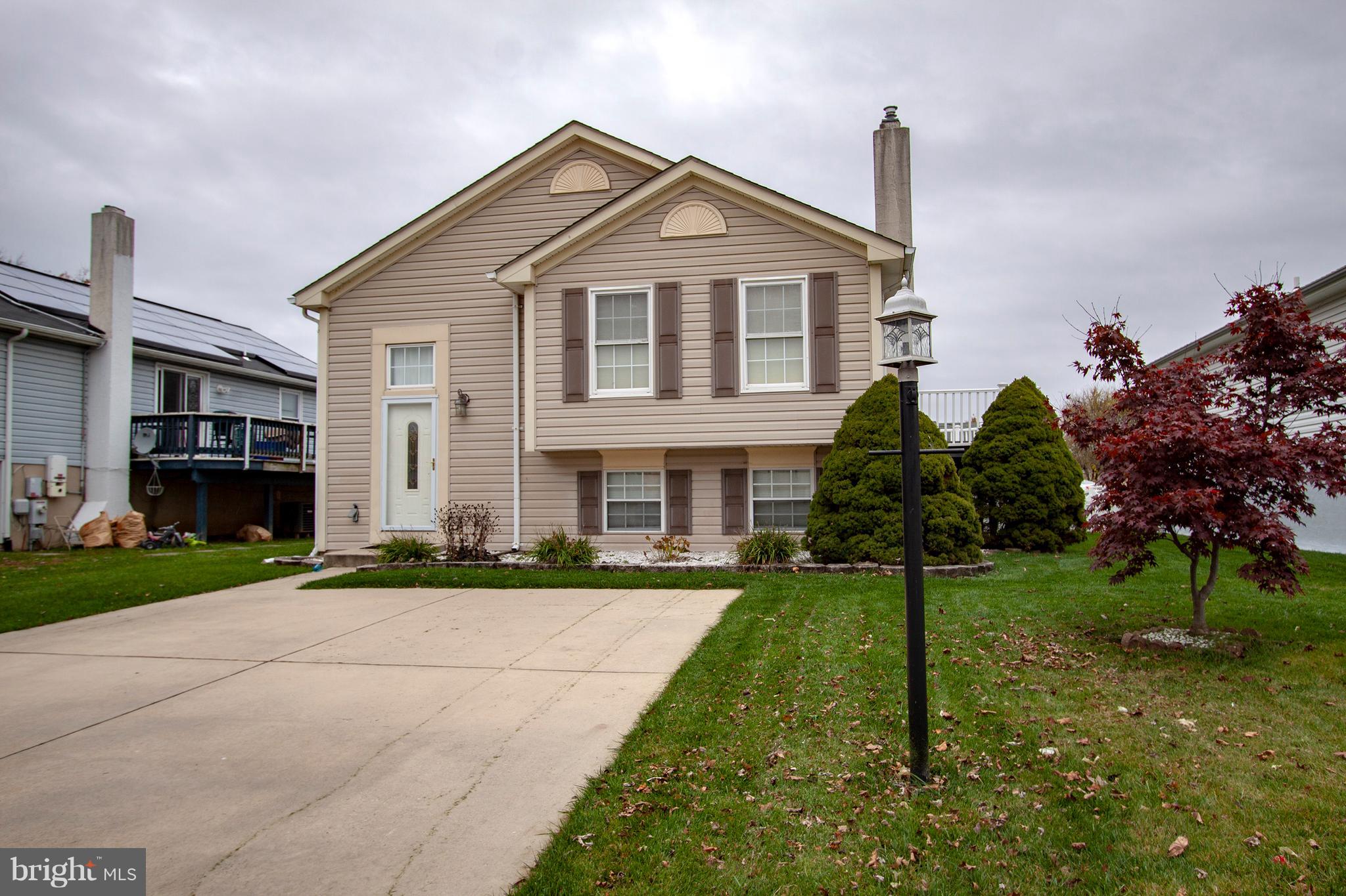 HILLSDALE - Residential