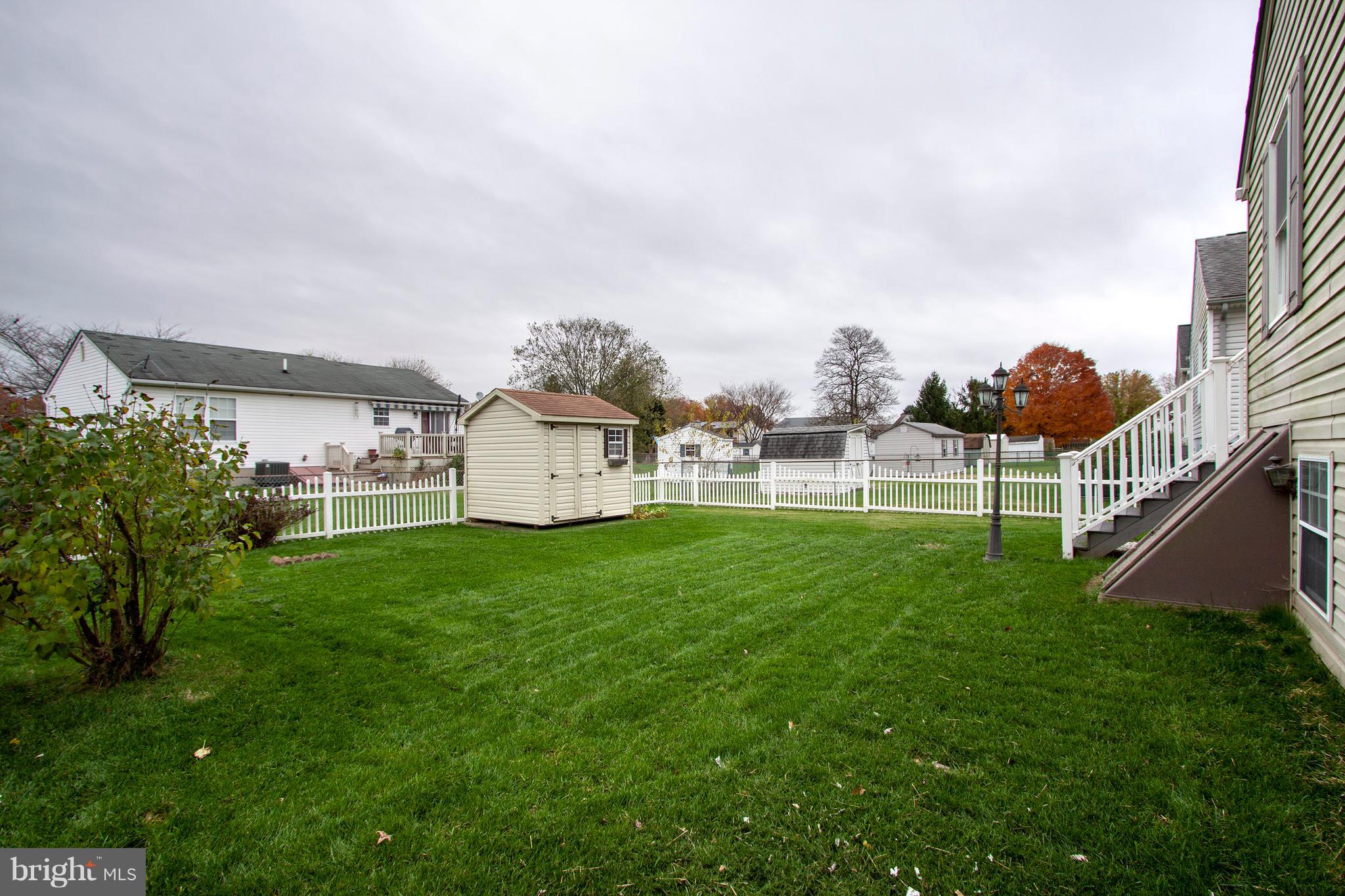 HILLSDALE - Residential