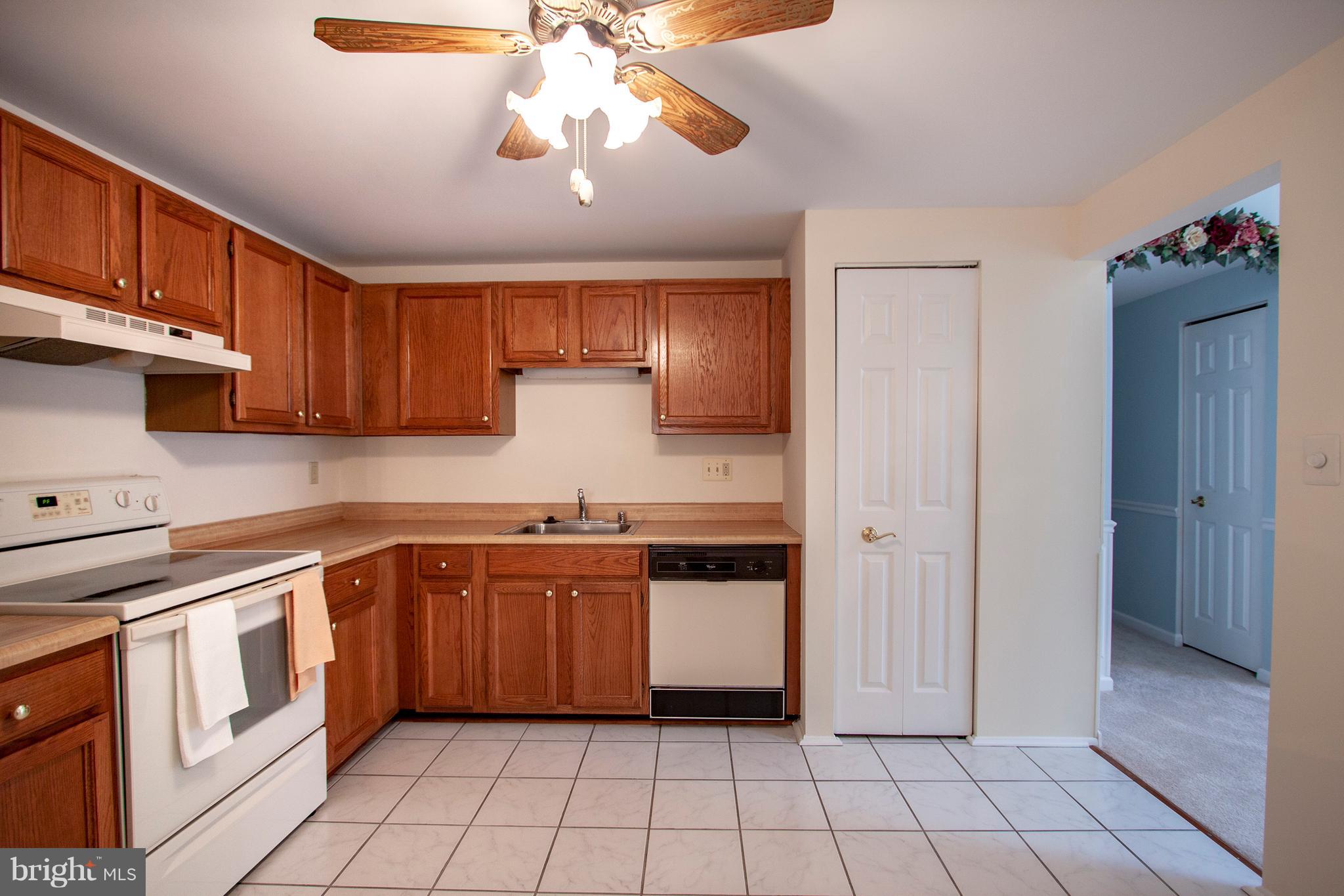 HILLSDALE - Residential