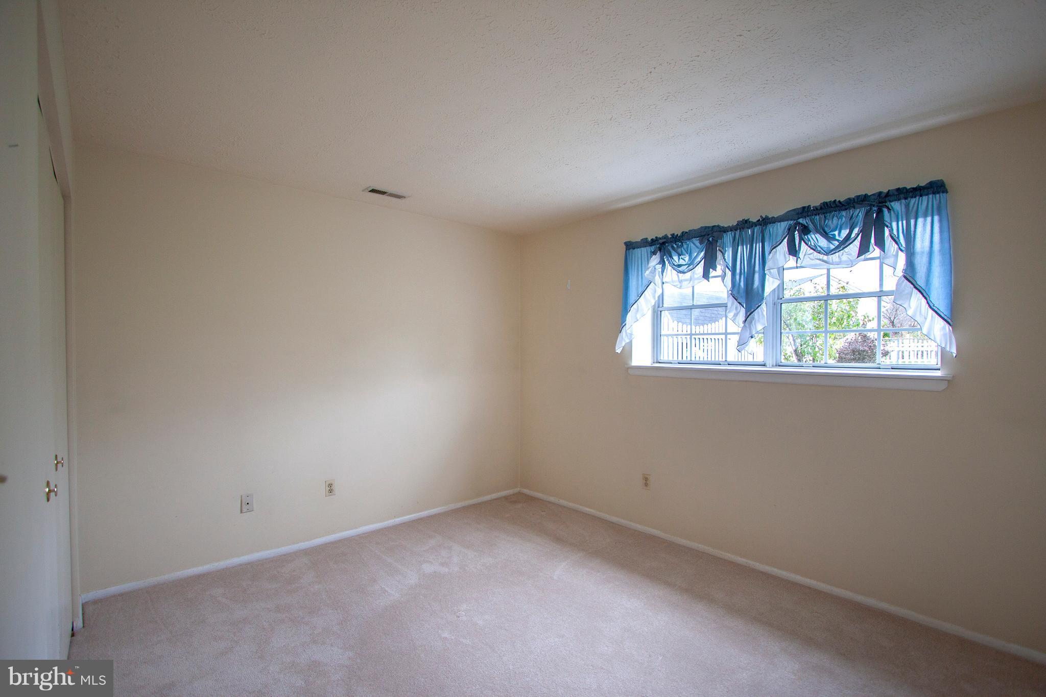 HILLSDALE - Residential