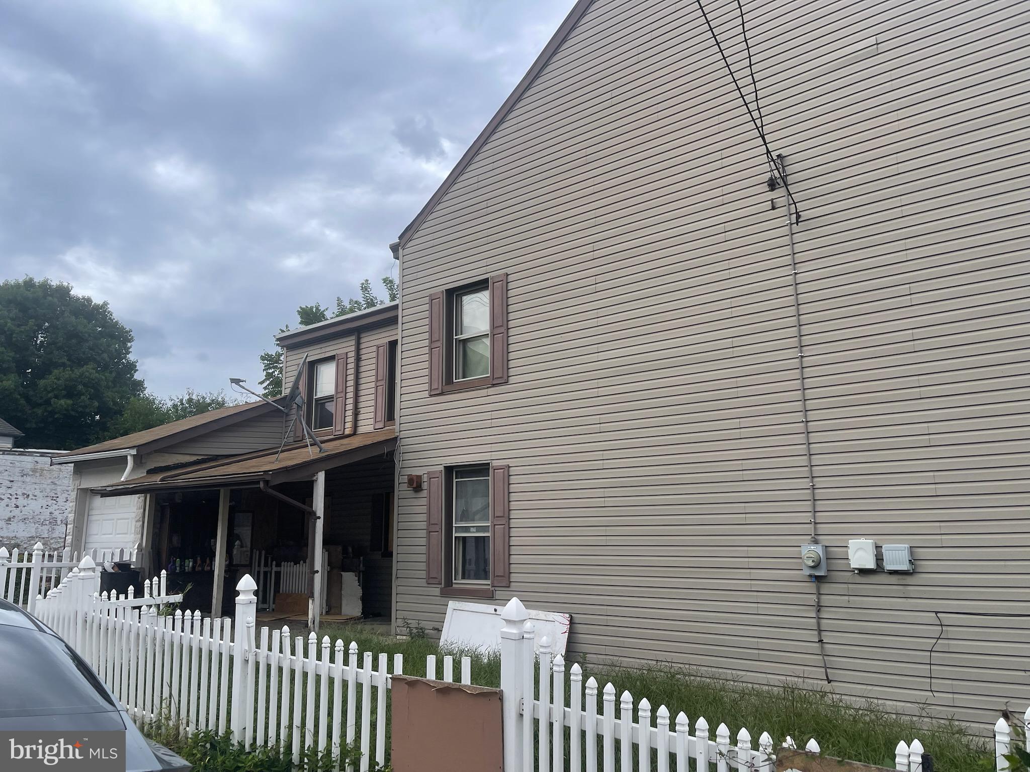 123 S 11TH STREET