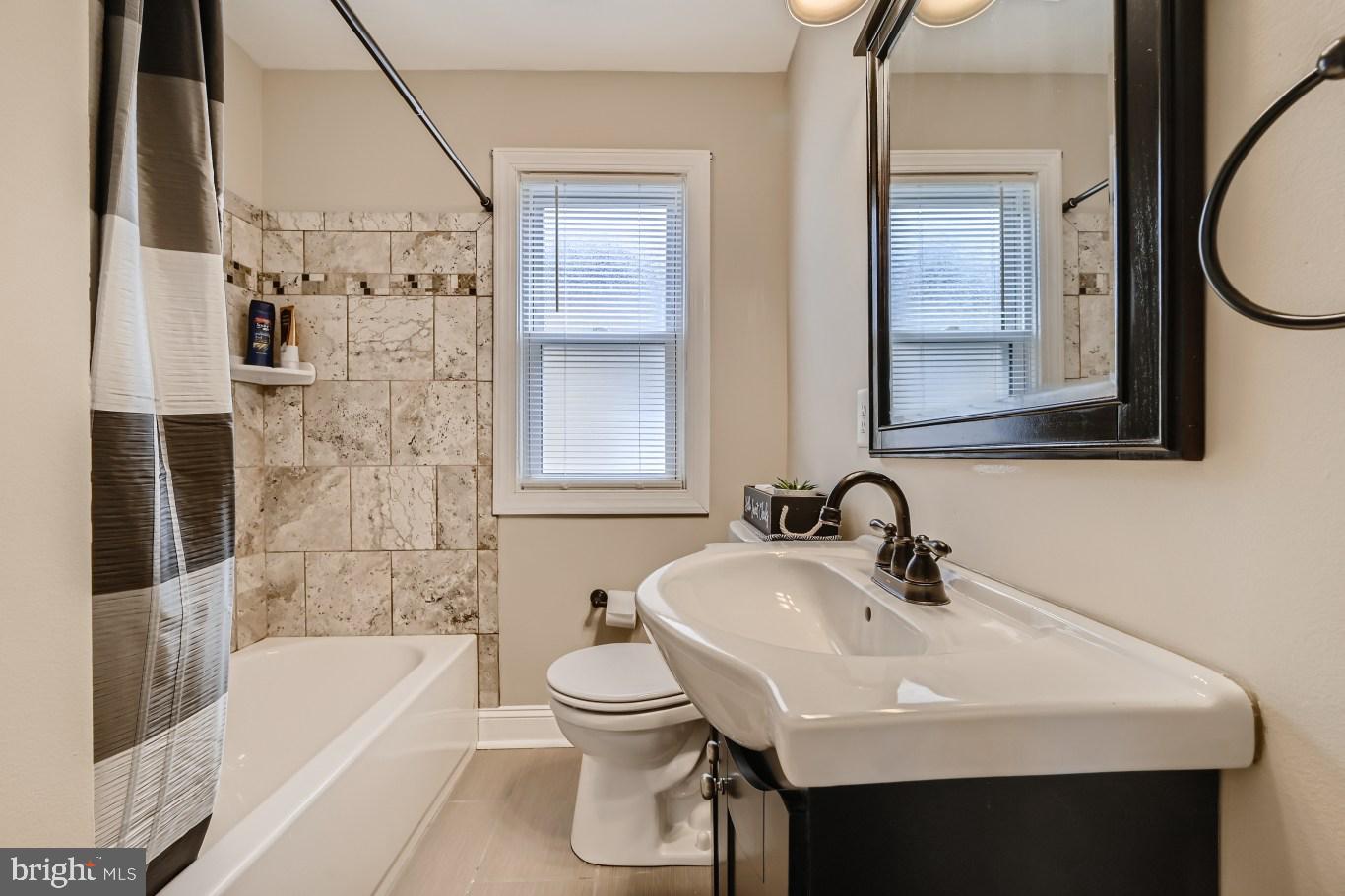 KENWOOD - Residential