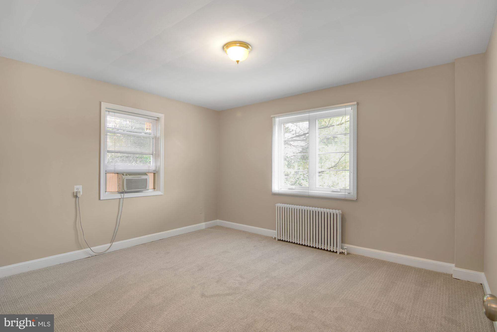 COURTHOUSE - Residential Lease