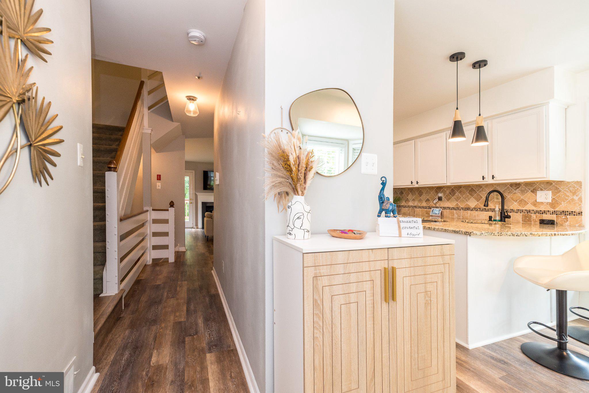 402 HARTFORD SQUARE 55