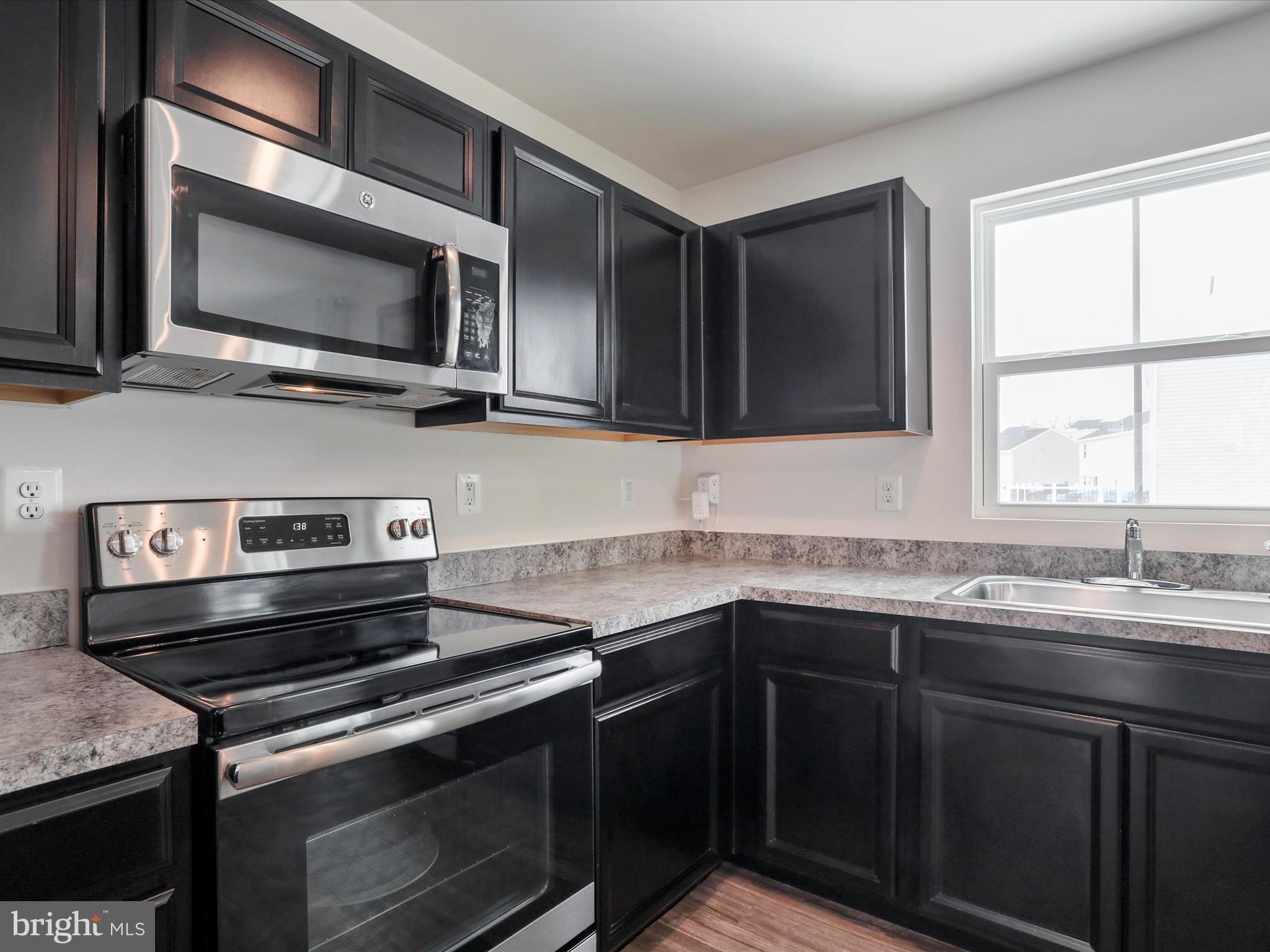 STONECREST - Residential