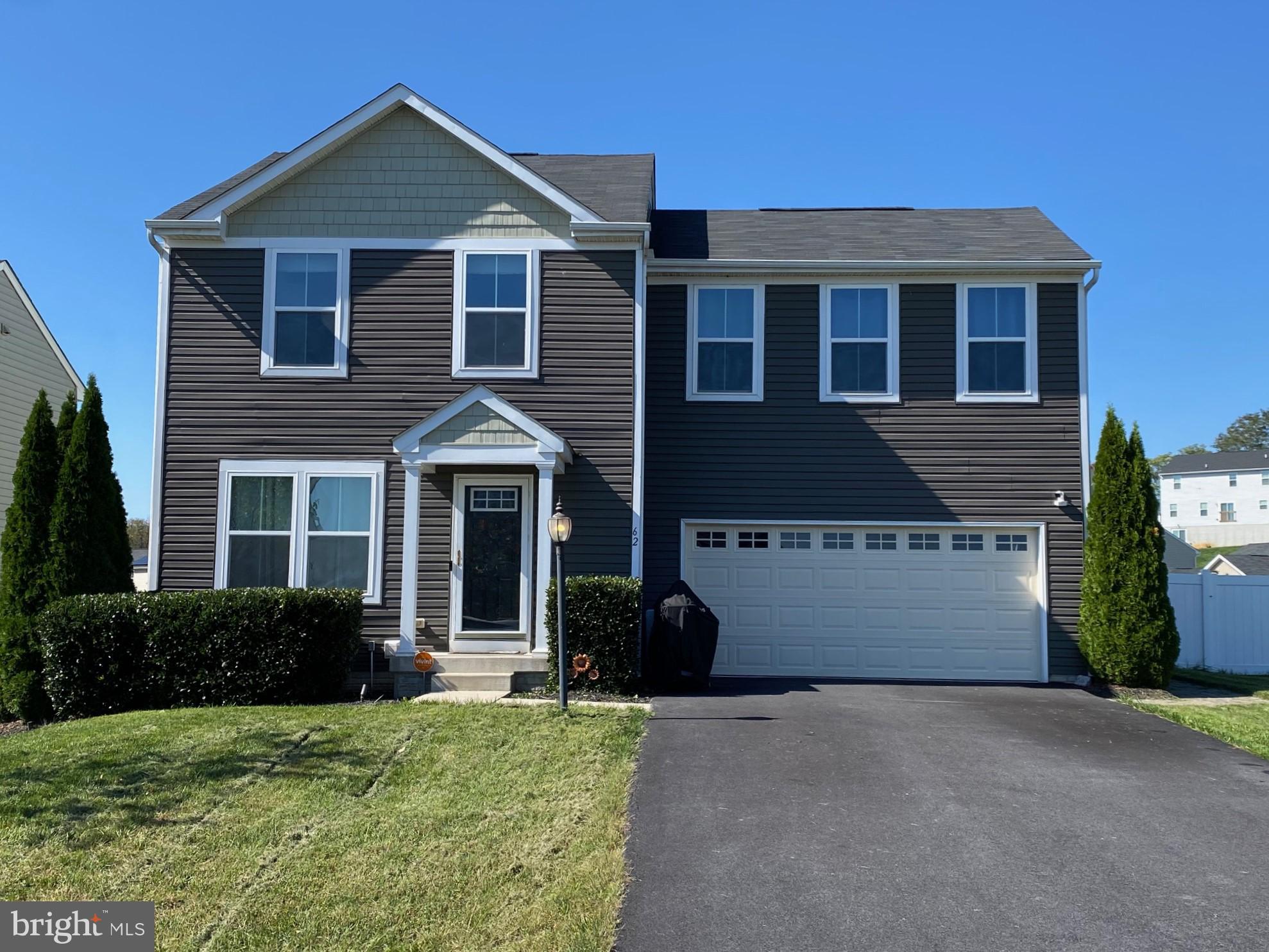 Lovely former model home has only gotten better! Finished lower level with 5th bedroom or recreation room and full bath. Upper level has spacious primary suite with large walk-in closet and deluxe owner bath. Three additional bedrooms and bathroom, plus laundry complete this level. Main level has open floor plan kitchen, dining area, and living room. The kitchen features a large center island with breakfast bar. Lower level walks out to 20x20 patio! Fully fenced rear yard. Great location! Nearby shopping, dining, and good commuter location in desirable Stonecrest.