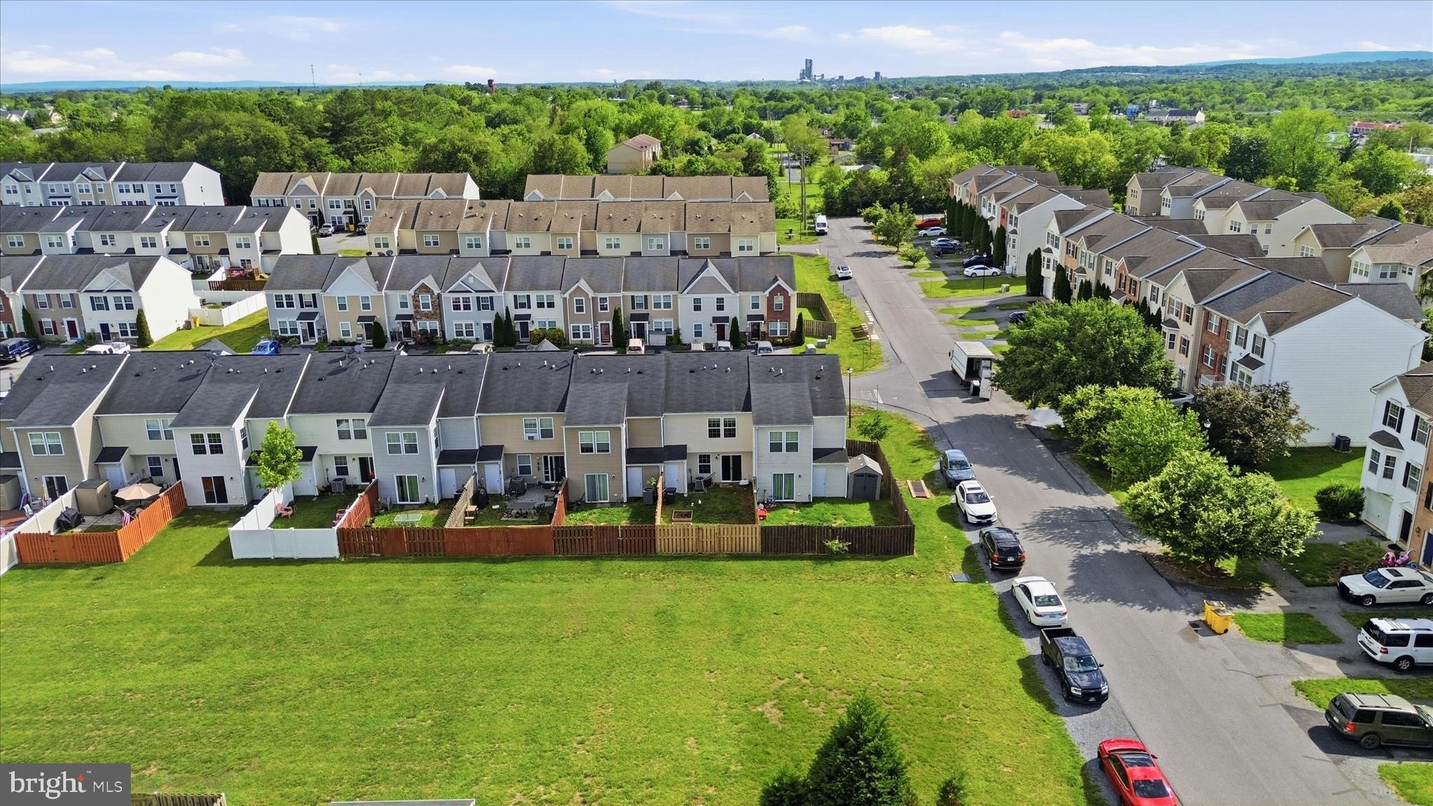 MANOR PARK - Residential