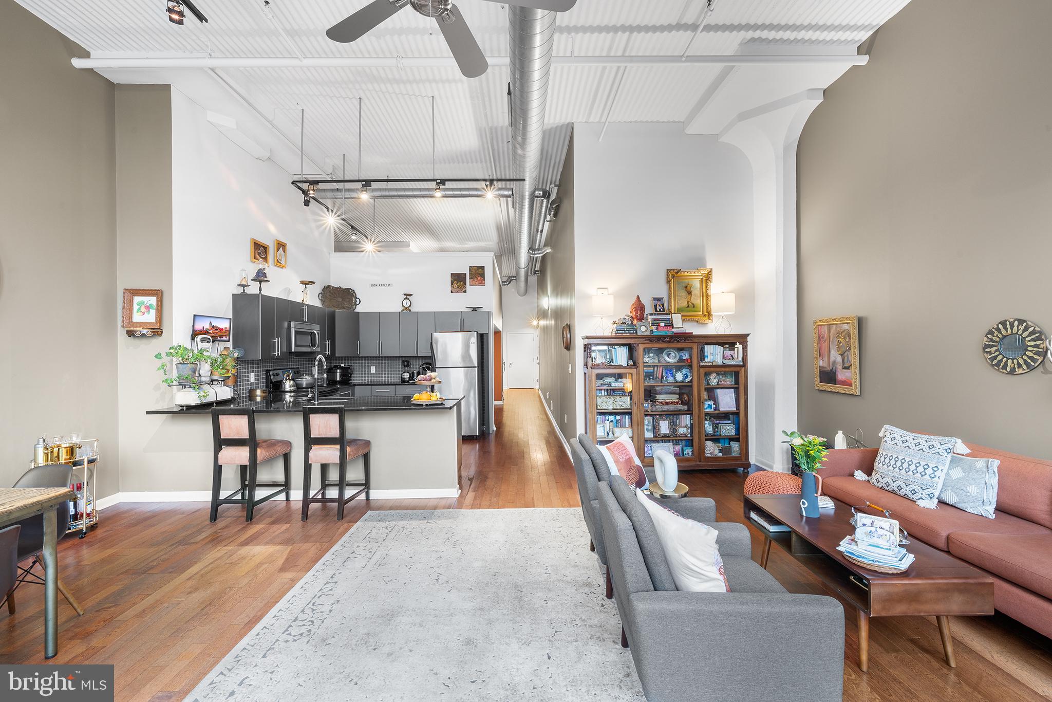 2200 ARCH STREET 306