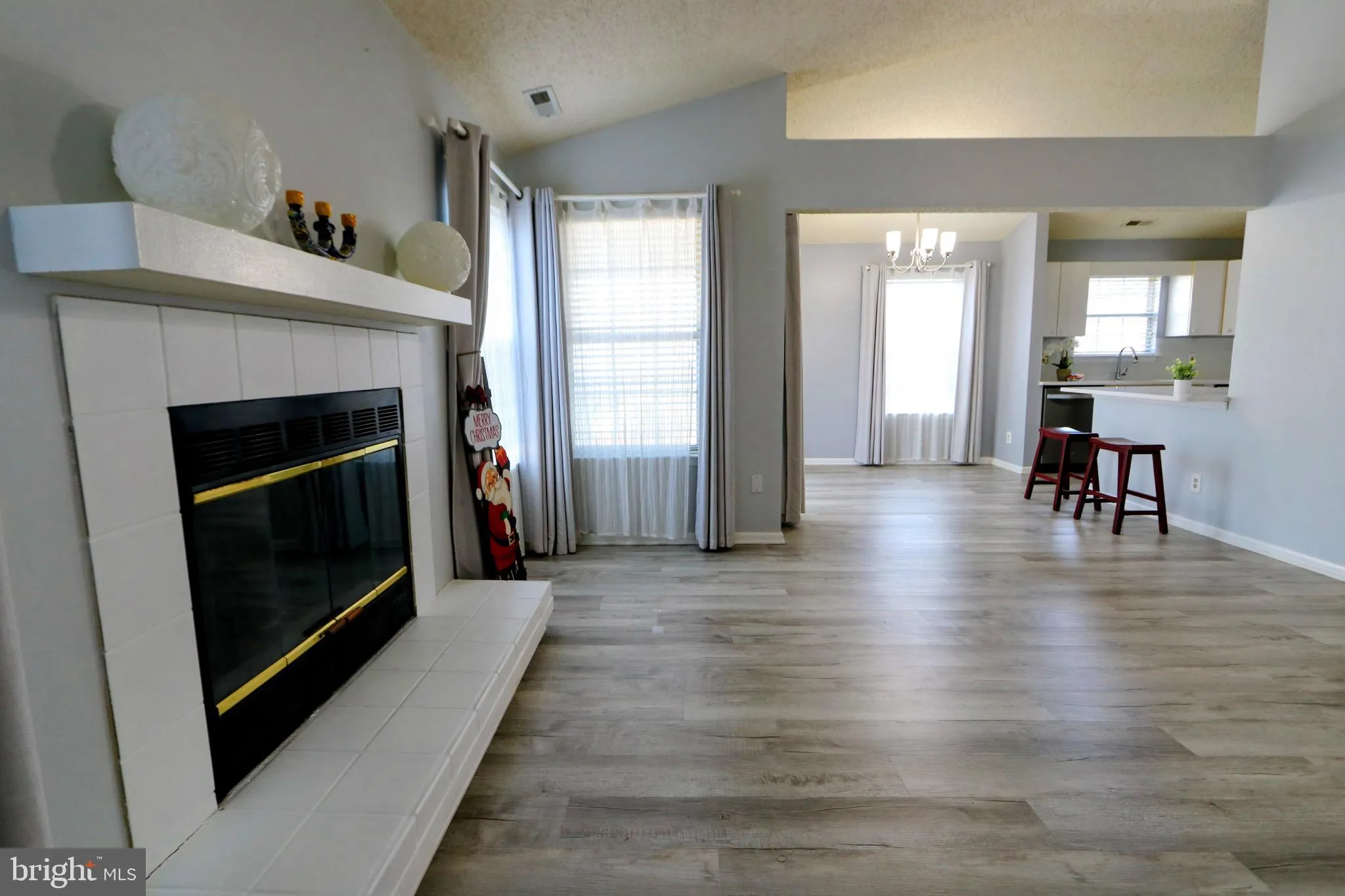 Trenton, New Jersey 08648, United States, 2 Bedrooms Bedrooms, ,2 BathroomsBathrooms,Residential,Active,234281