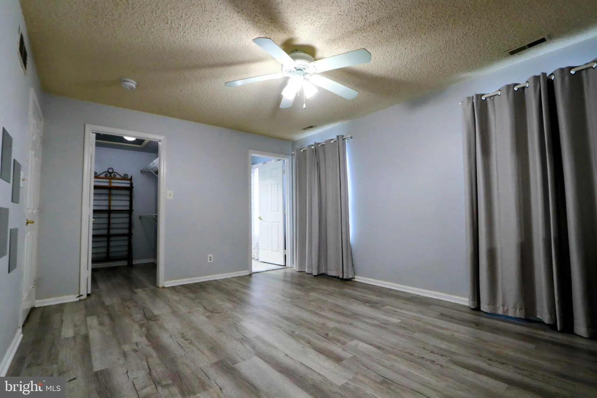 Trenton, New Jersey 08648, United States, 2 Bedrooms Bedrooms, ,2 BathroomsBathrooms,Residential,Active,234281