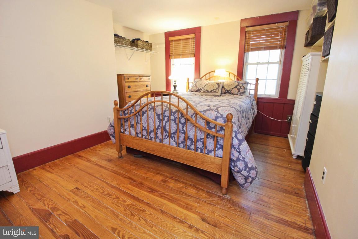 MILL CREEK SOUTH - Residential