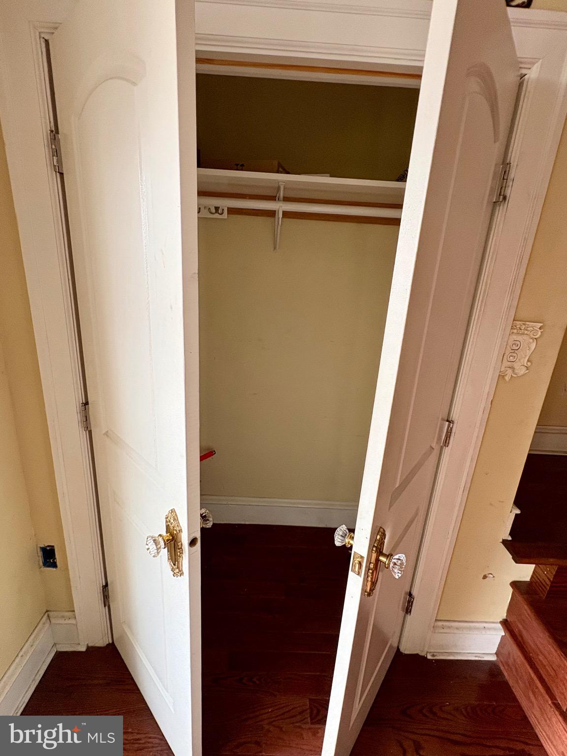 WEST OAK LANE - Residential