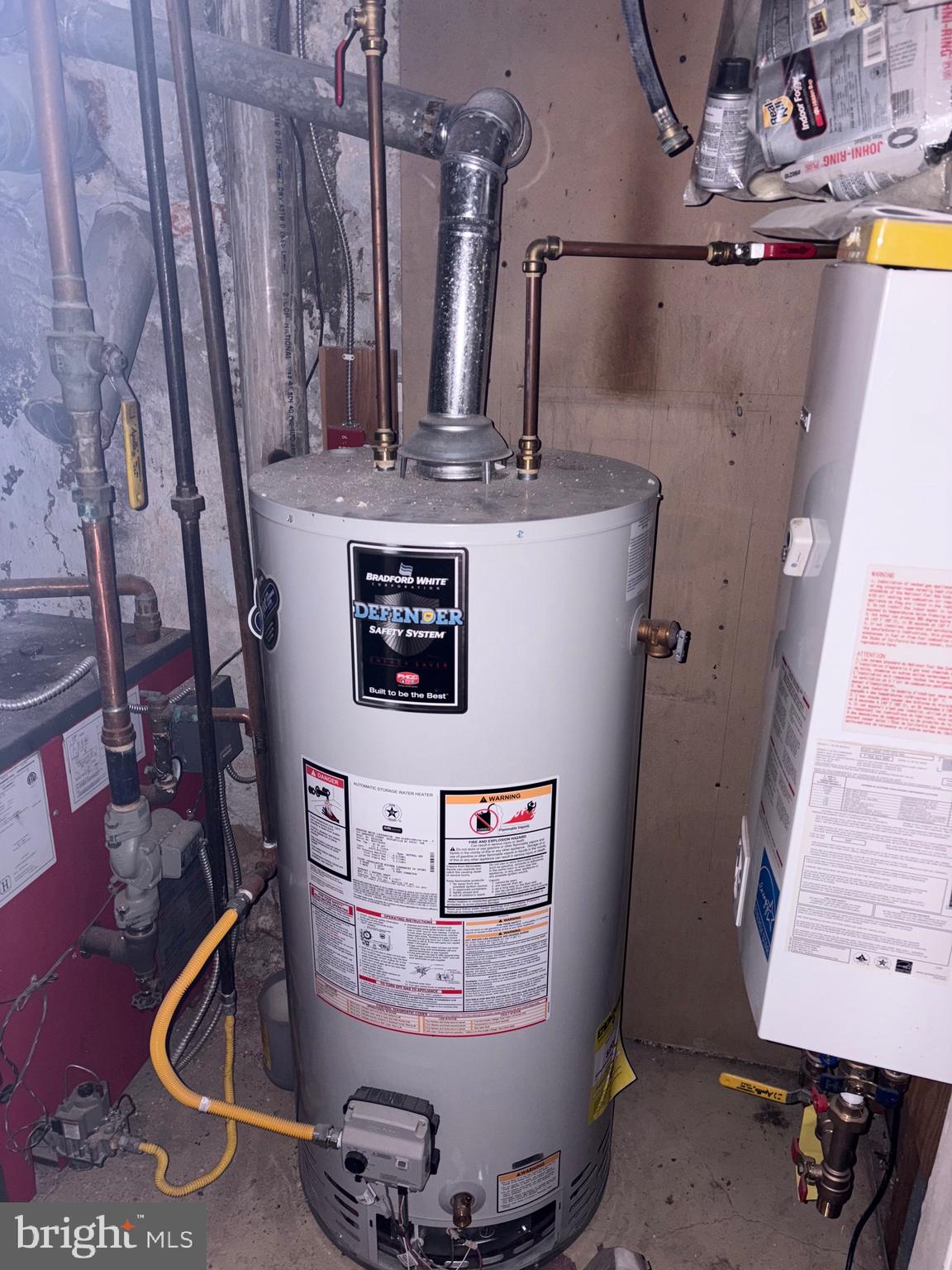 WEST OAK LANE - Residential