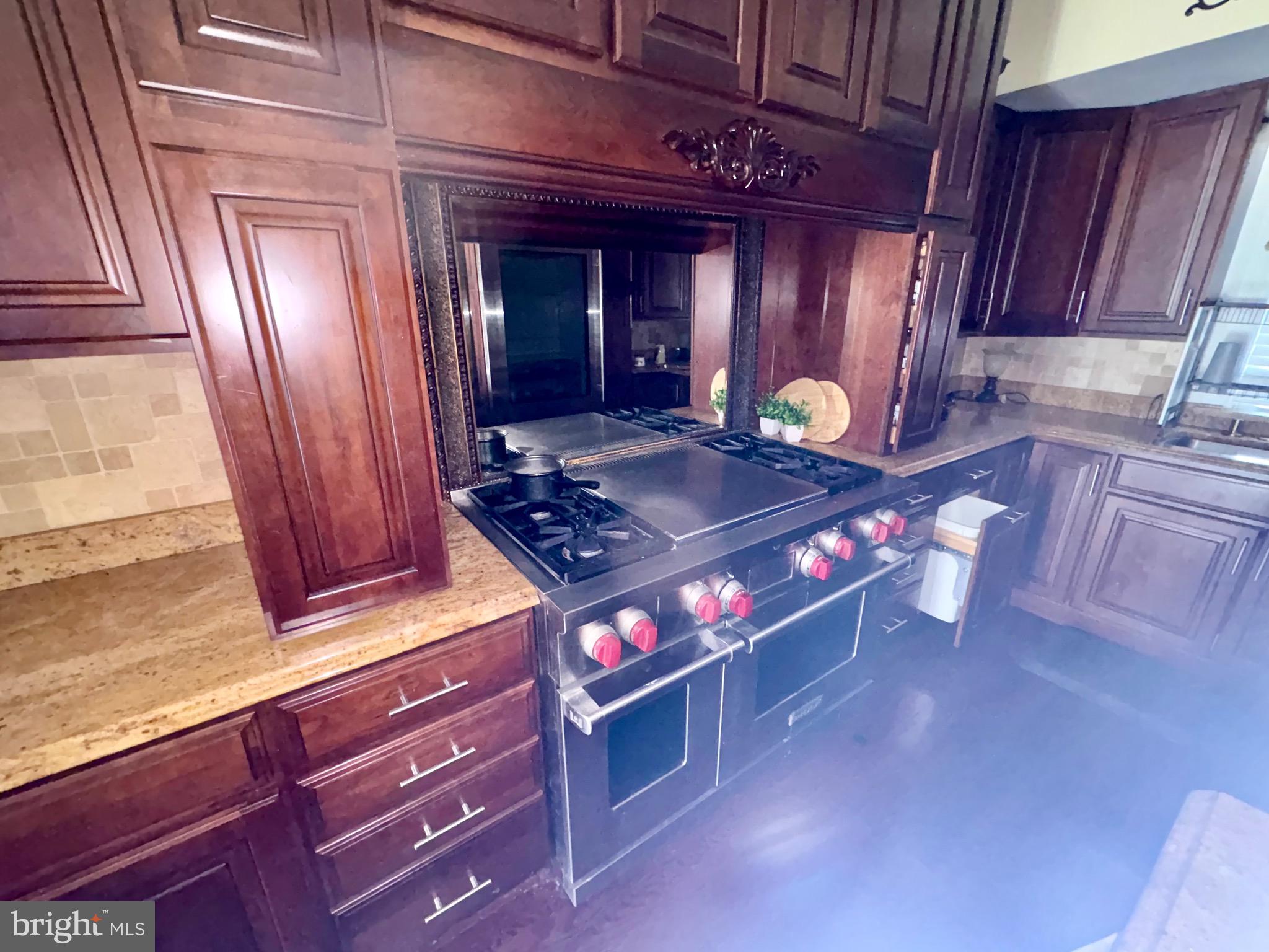 WEST OAK LANE - Residential