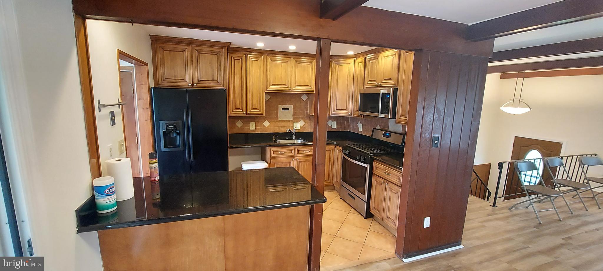 KENMOOR - Residential Lease