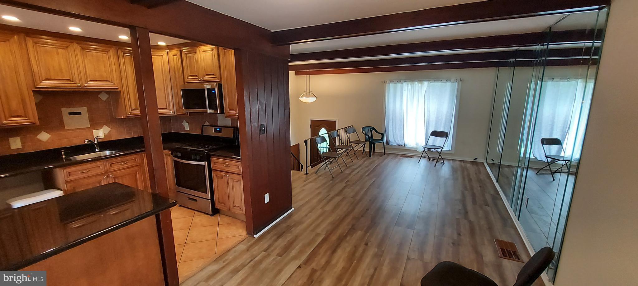 KENMOOR - Residential Lease