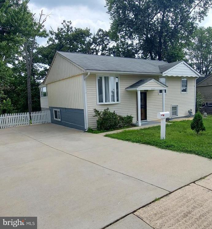 KENMOOR - Residential Lease