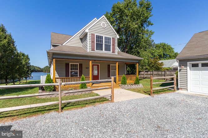 PARADISE BEACH - Residential Lease