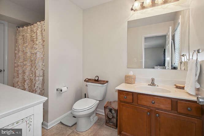 PARADISE BEACH - Residential Lease