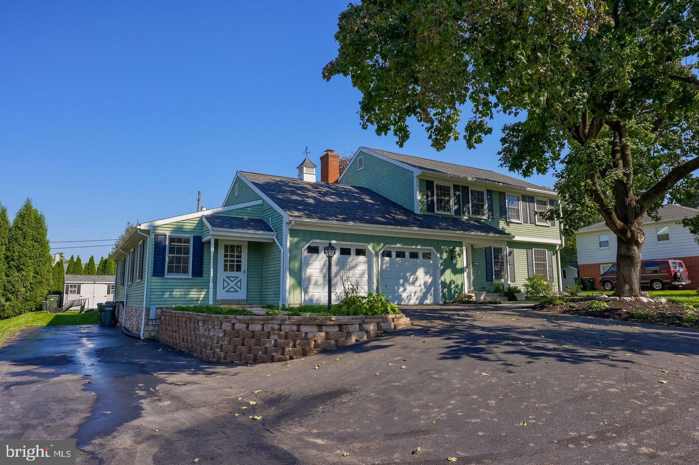 55 W RIDGE DRIVE