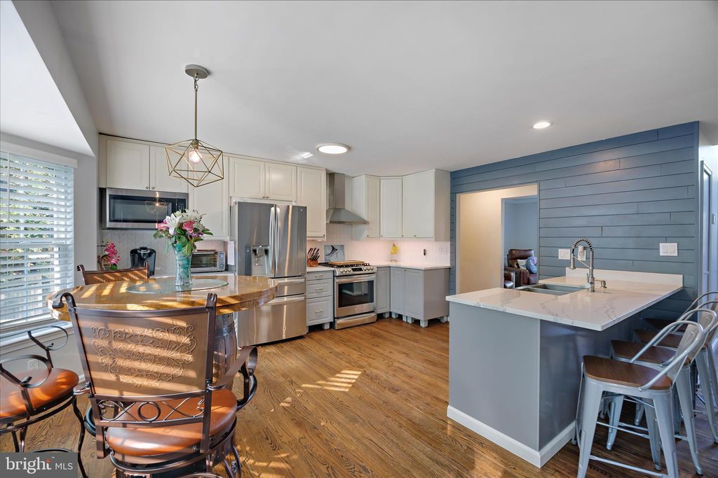 Photo of 8111 Sagamore Way, PASADENA, MD 21122 (MLS # MDAA2143138)