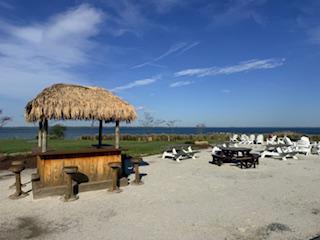 FOUR SEASONS AT KENT ISLAND - Residential