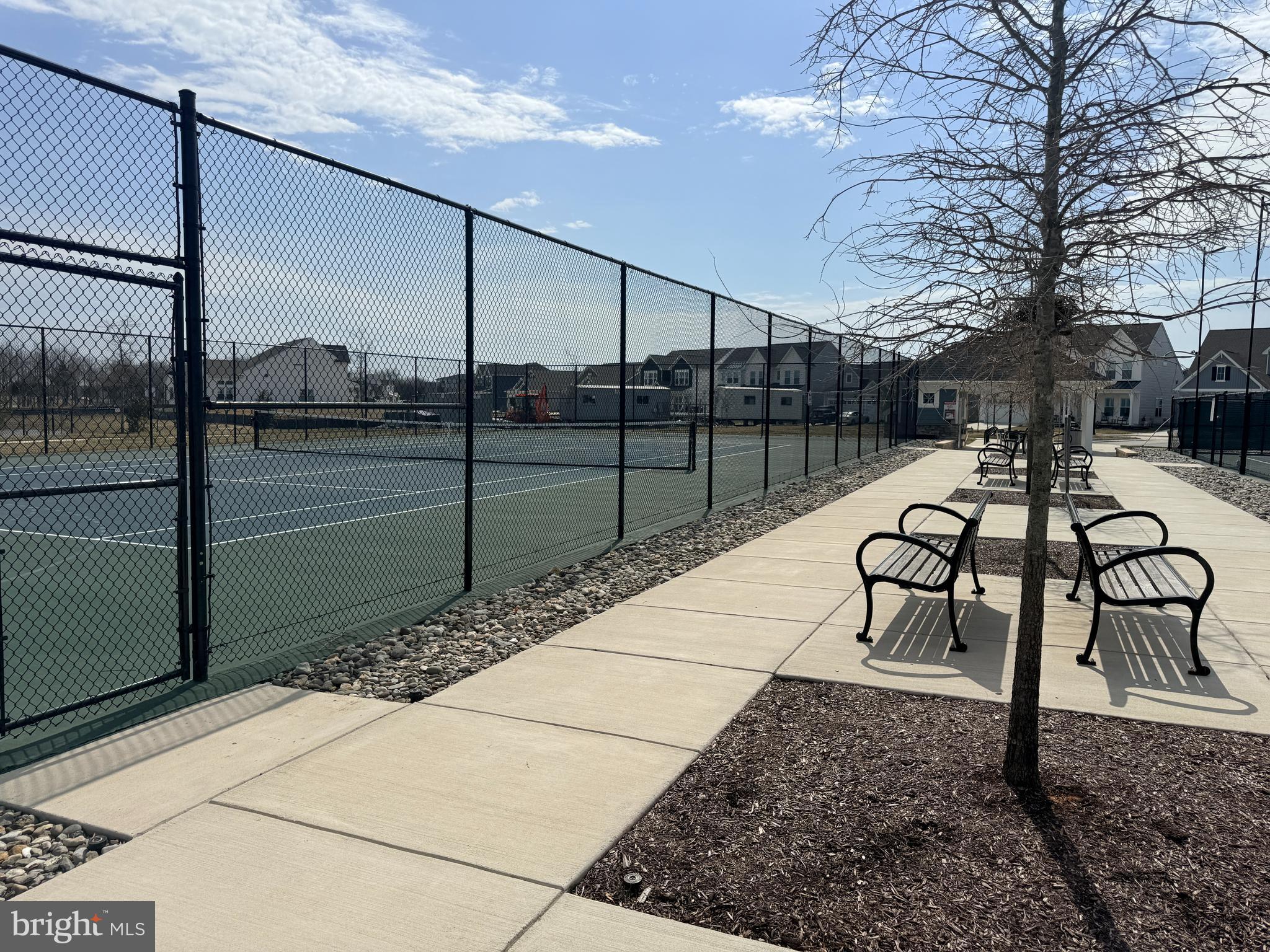 FOUR SEASONS AT KENT ISLAND - Residential