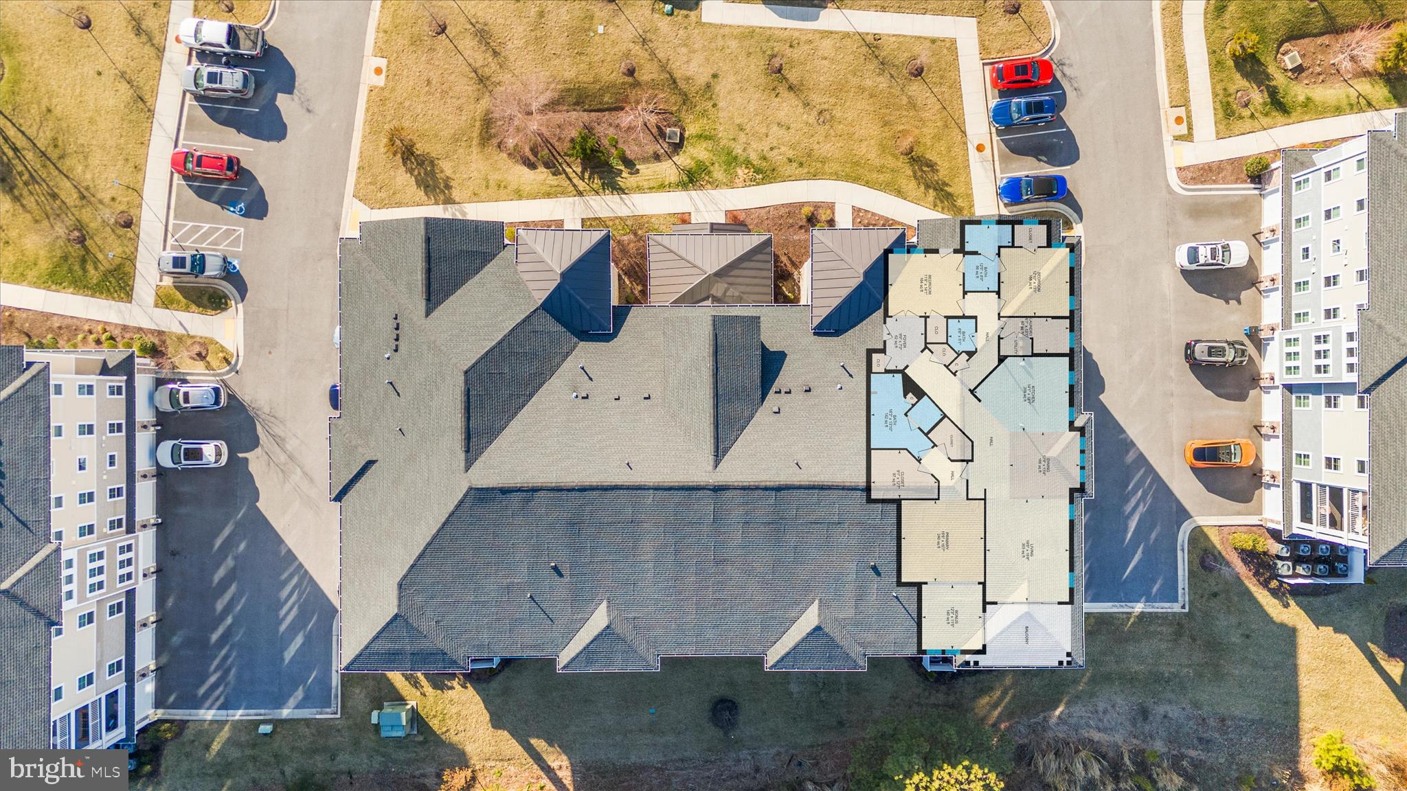 FOUR SEASONS AT KENT ISLAND - Residential