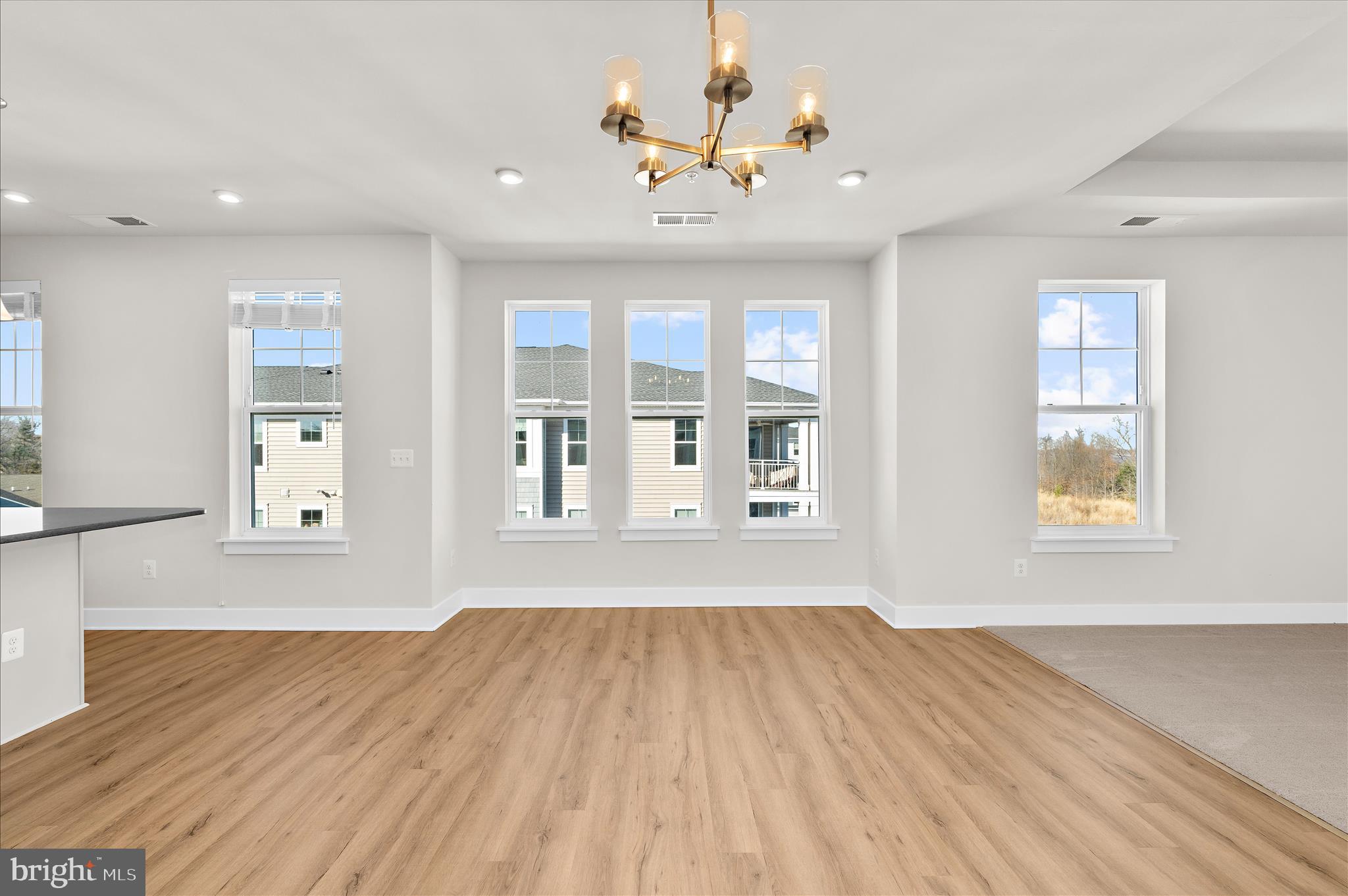 FOUR SEASONS AT KENT ISLAND - Residential