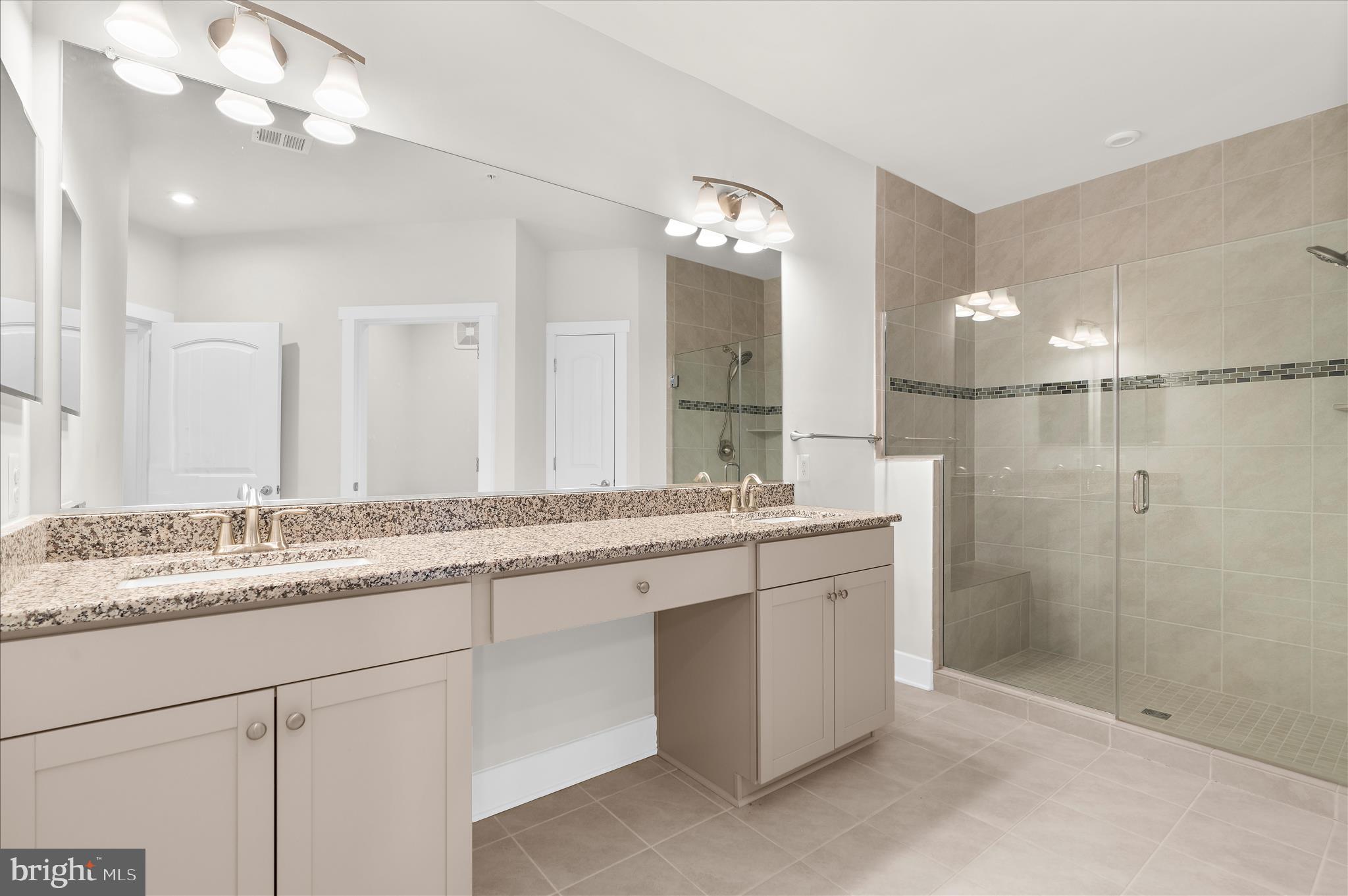 FOUR SEASONS AT KENT ISLAND - Residential