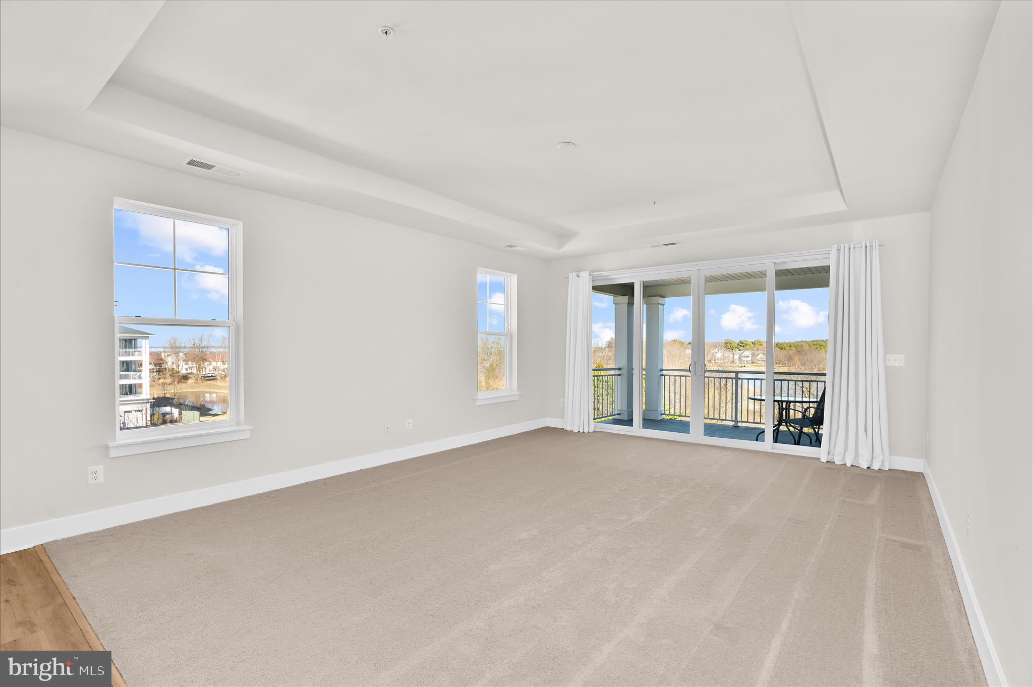 FOUR SEASONS AT KENT ISLAND - Residential